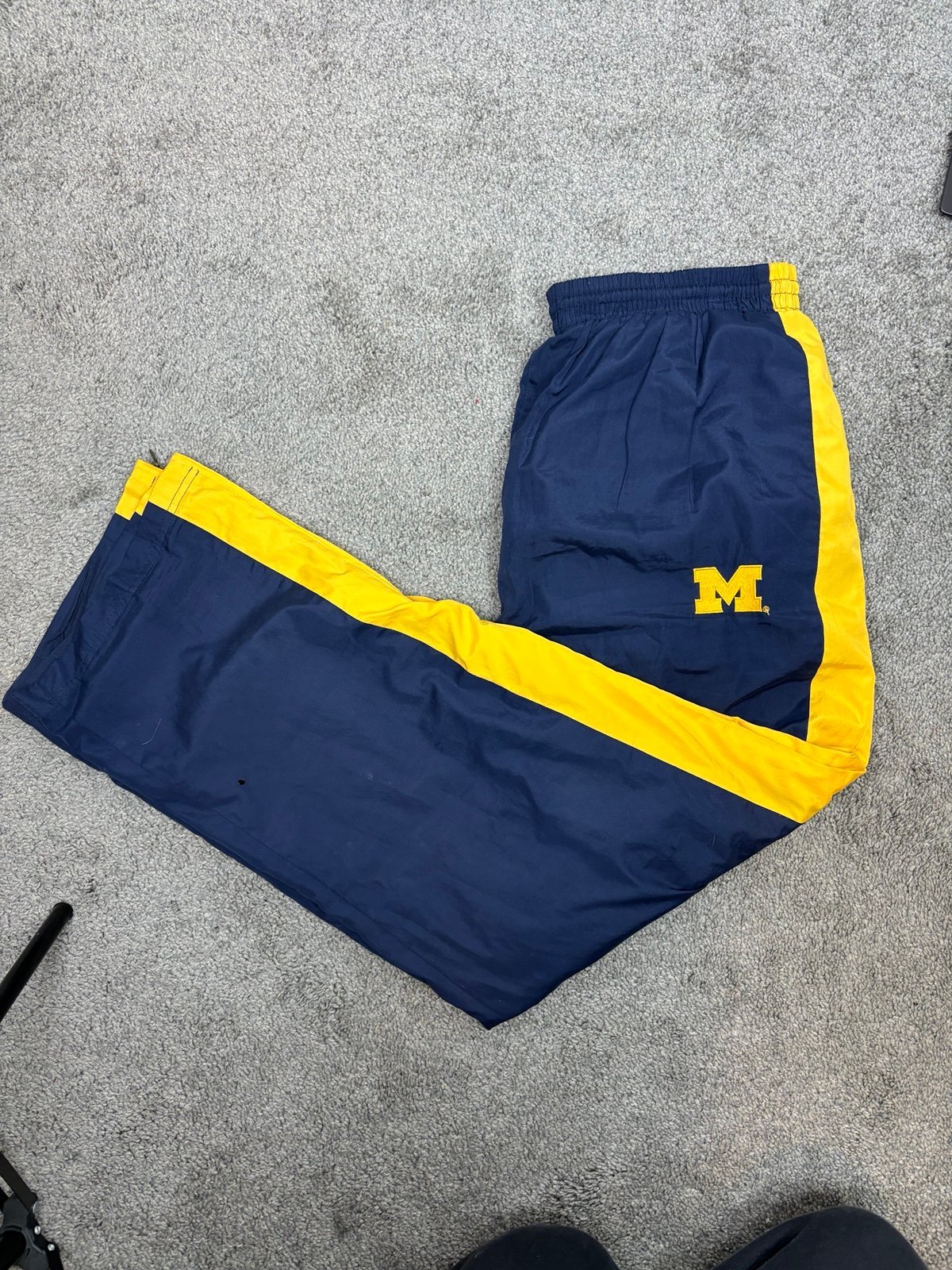 Vintage 90s u of m michigan track pants