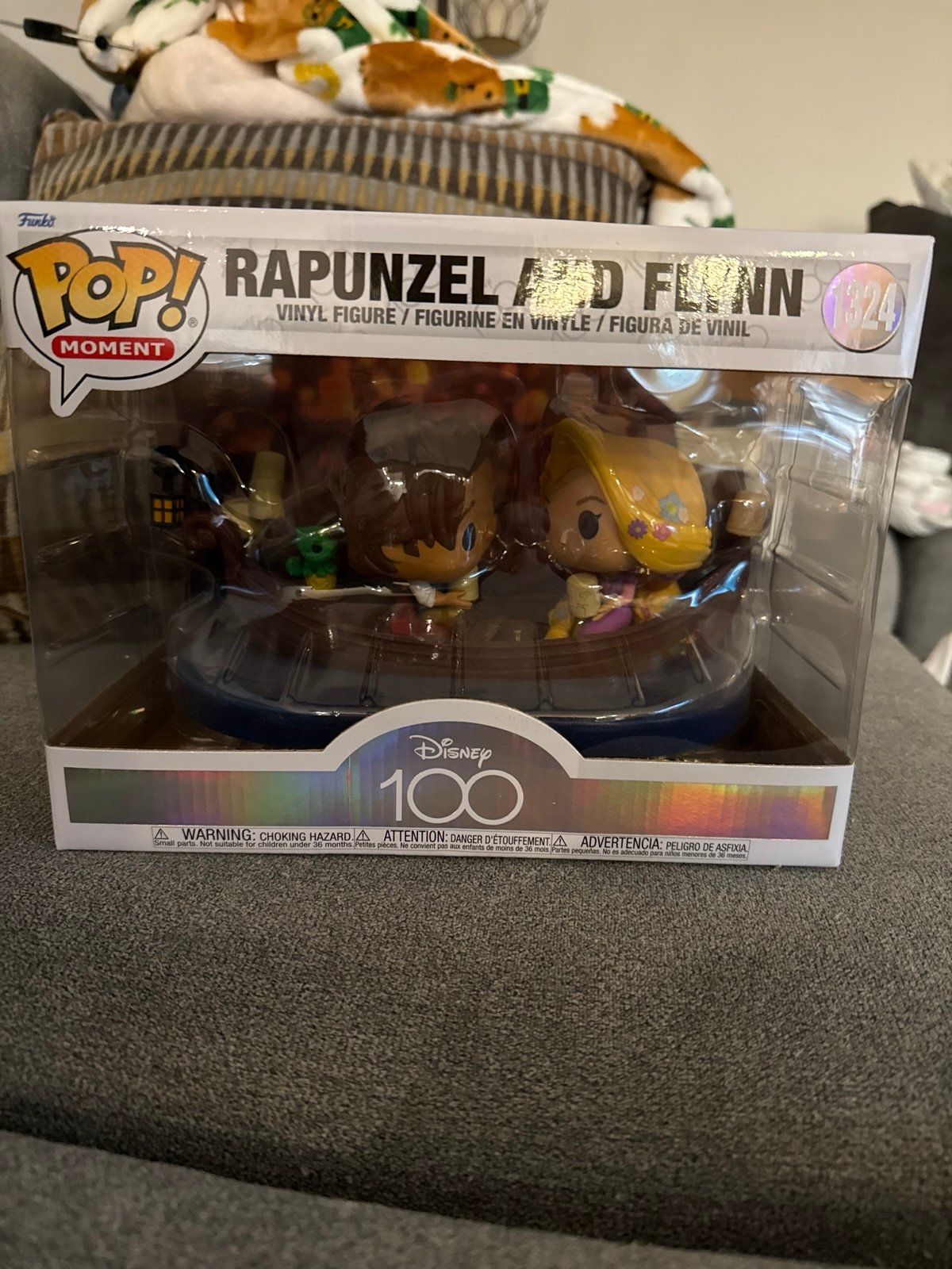 Disney Rapunzel and Flynn Funko Moment in boat and floating lantern 1324