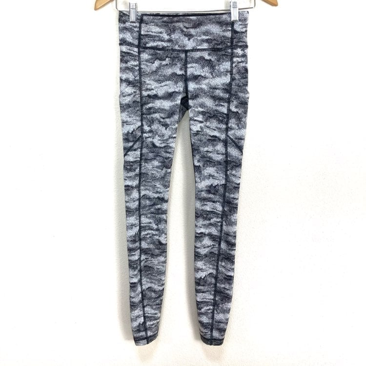 Lululemon Speed Tight V Leggings NWOT