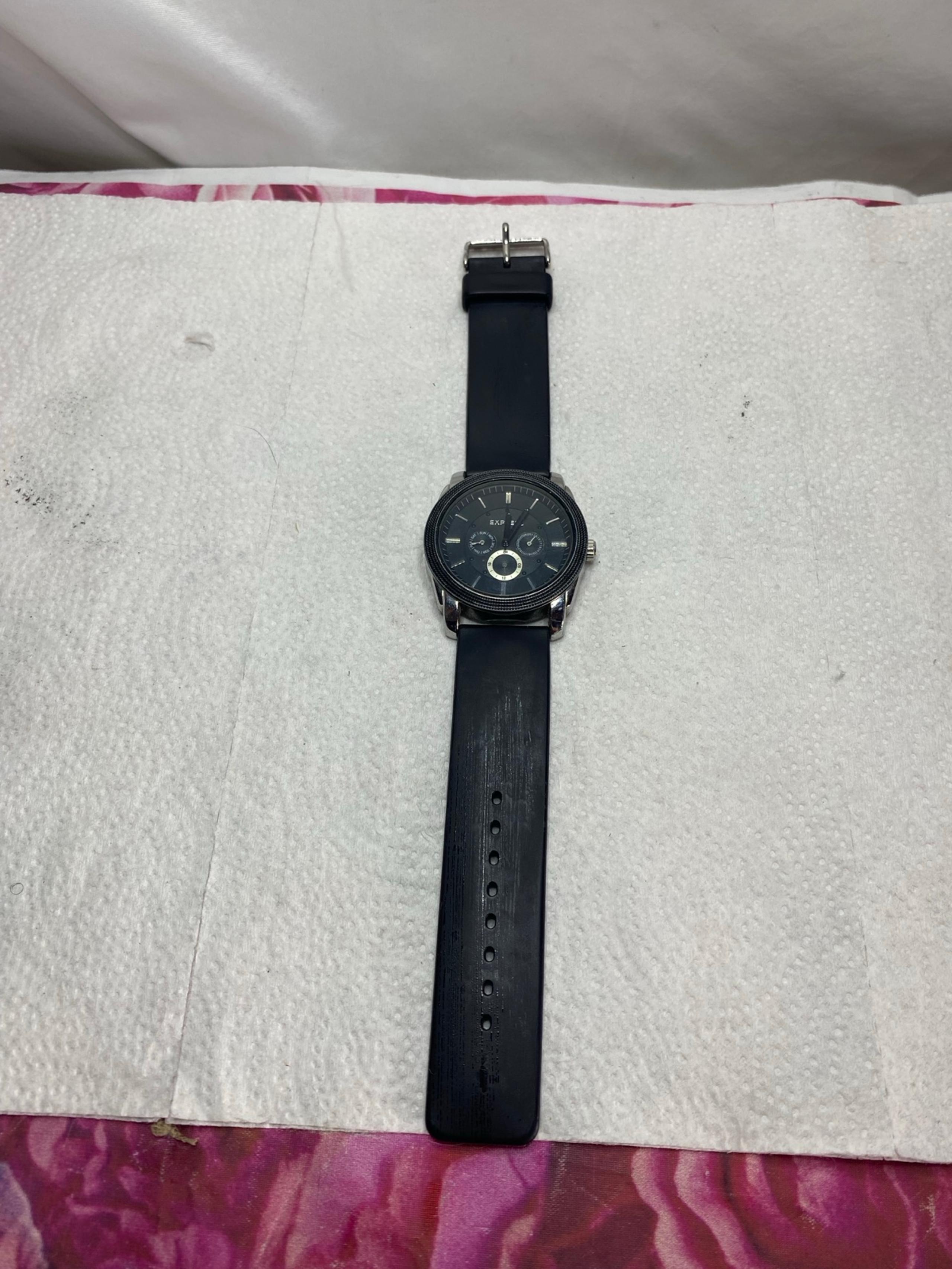 Mens large Express watch