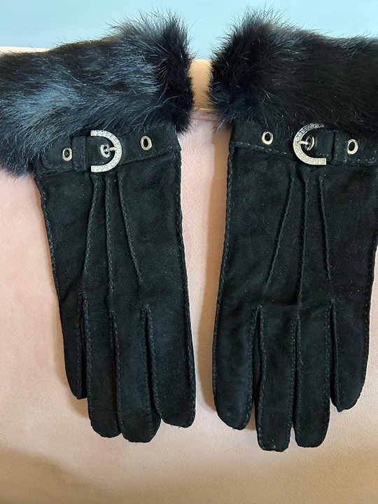 Coach Black Suede Gloves