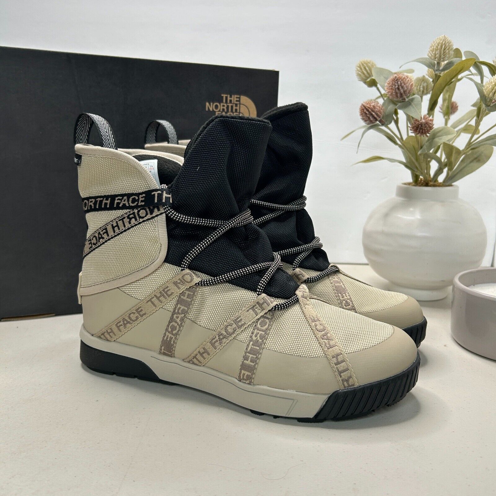 The North Face Serra Dryvent Waterproof Sport Boots NF0A52RJ Women's US 7.5 NWB
