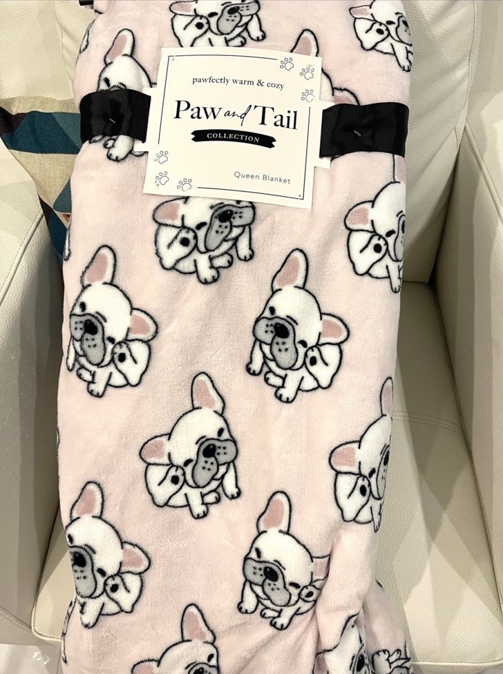 Pink Frenchie/French Bulldog QUEEN Blanket