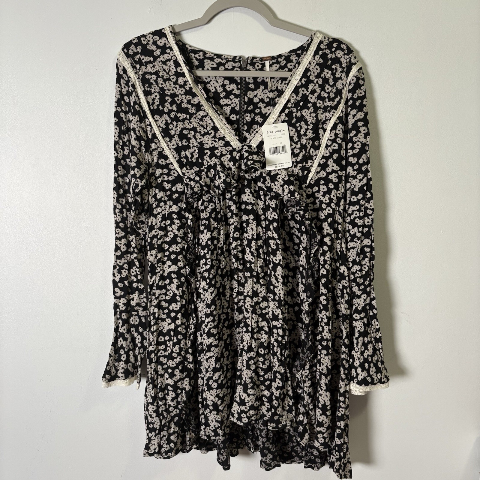 FREE PEOPLE XS Dress Black Floral Long Bell Sleeve Swing V Neck NWT