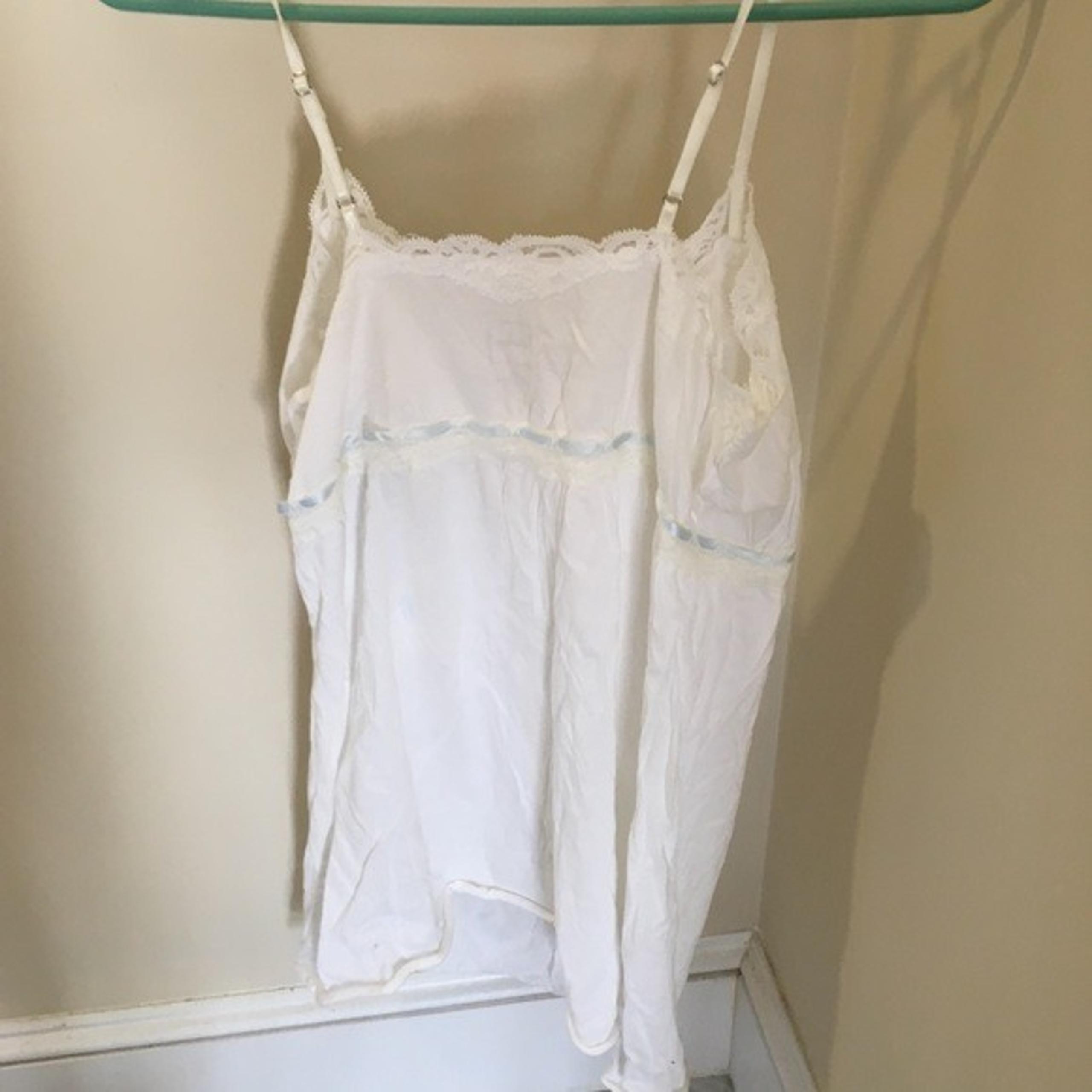 GAP Body White Blue Camisole Small NWT