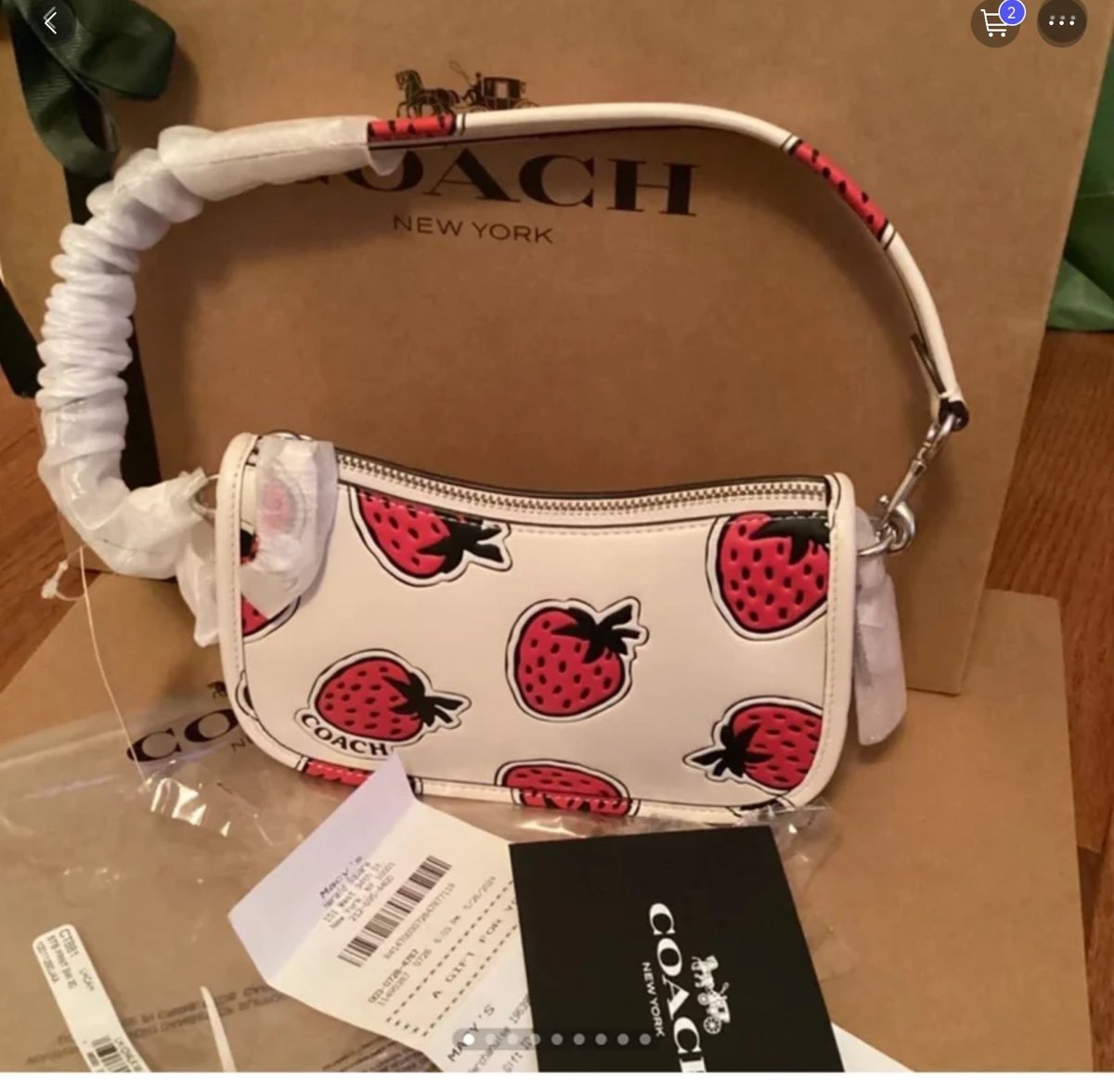❤️❤️Coach strawberry swinger bag new with tags 5 star seller