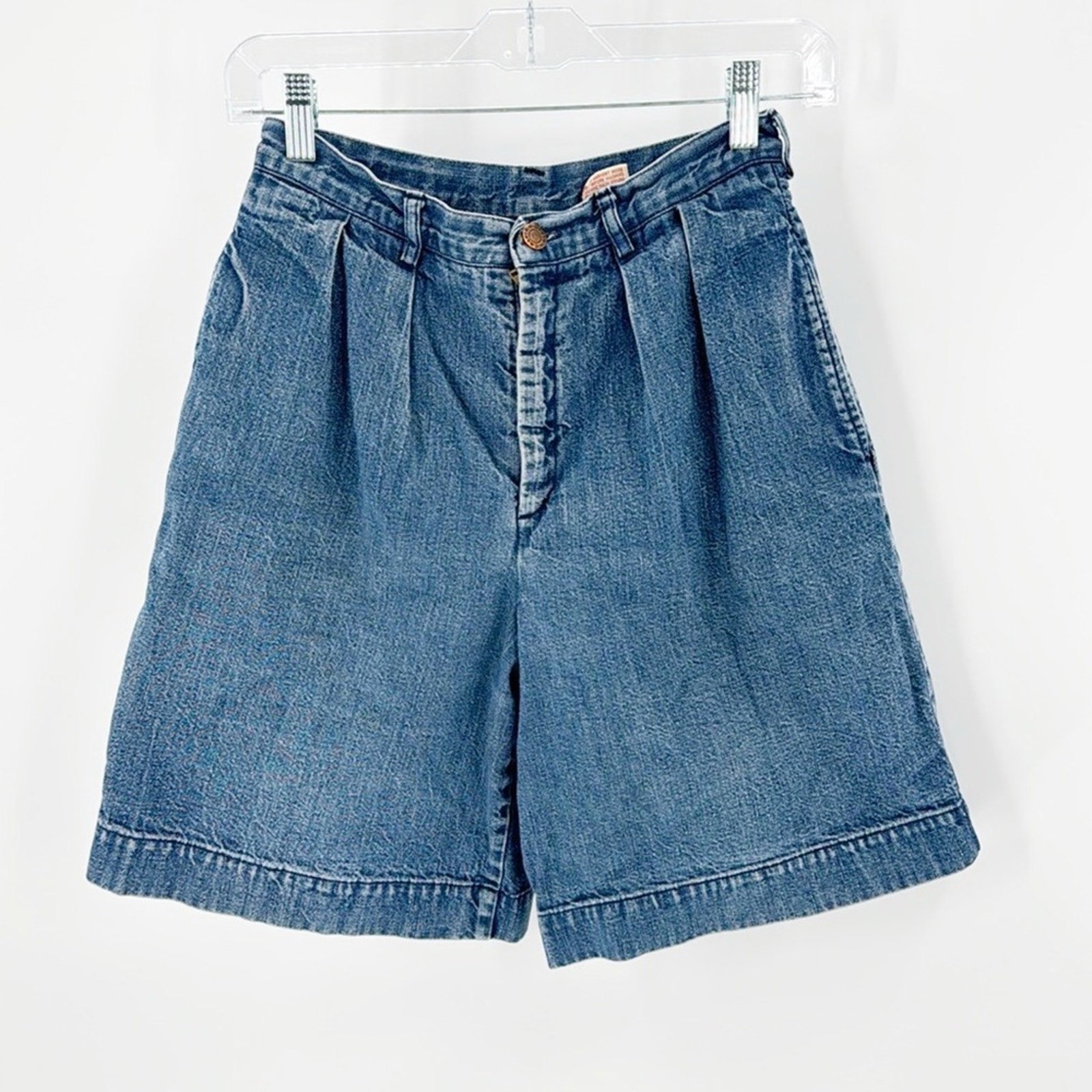 Vintage Calvin Klein denim front pleated high waisted shorts size S 90s 80s