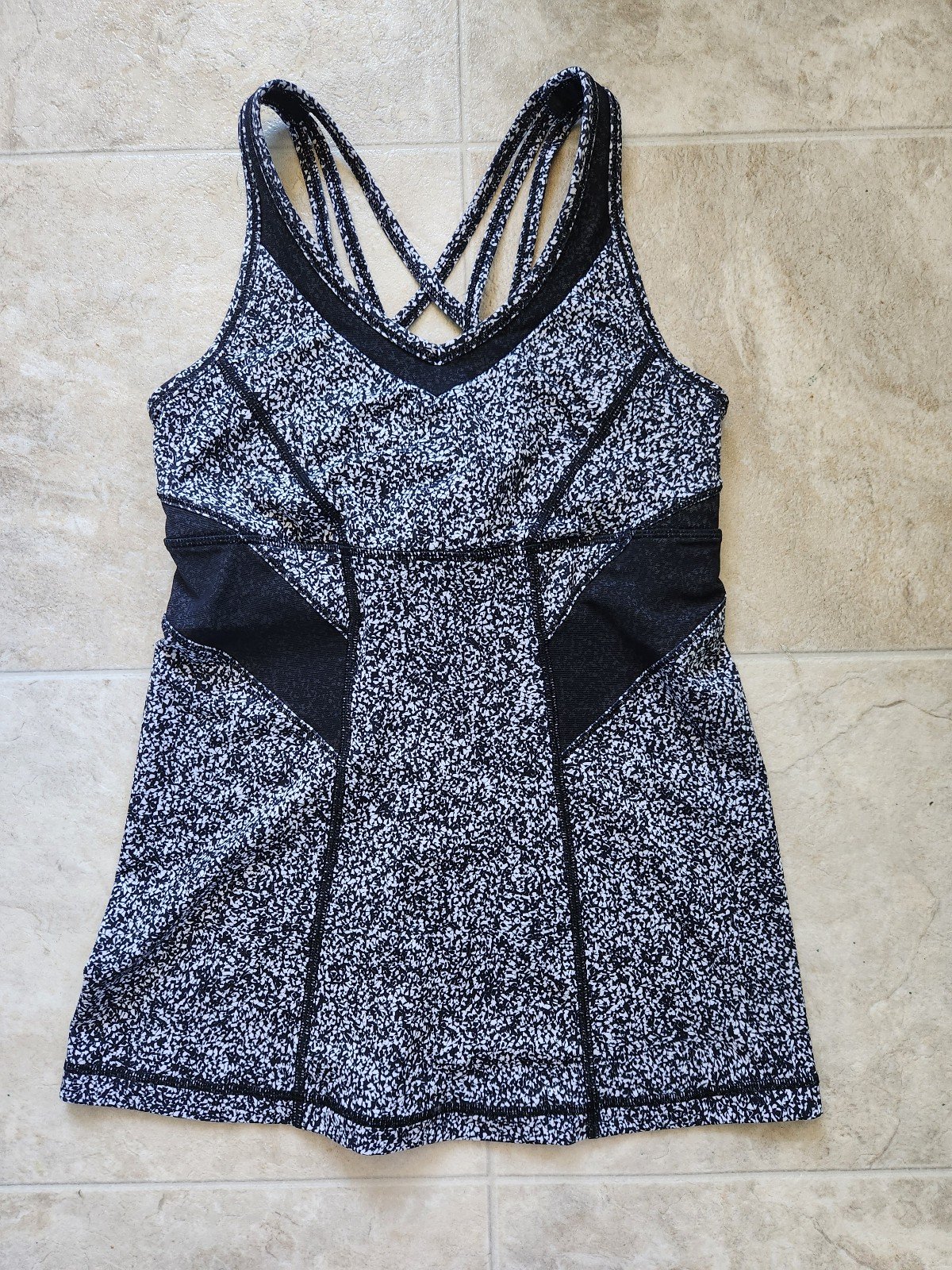 Lululemon Strap It Like It's Hot Tank - Size 6