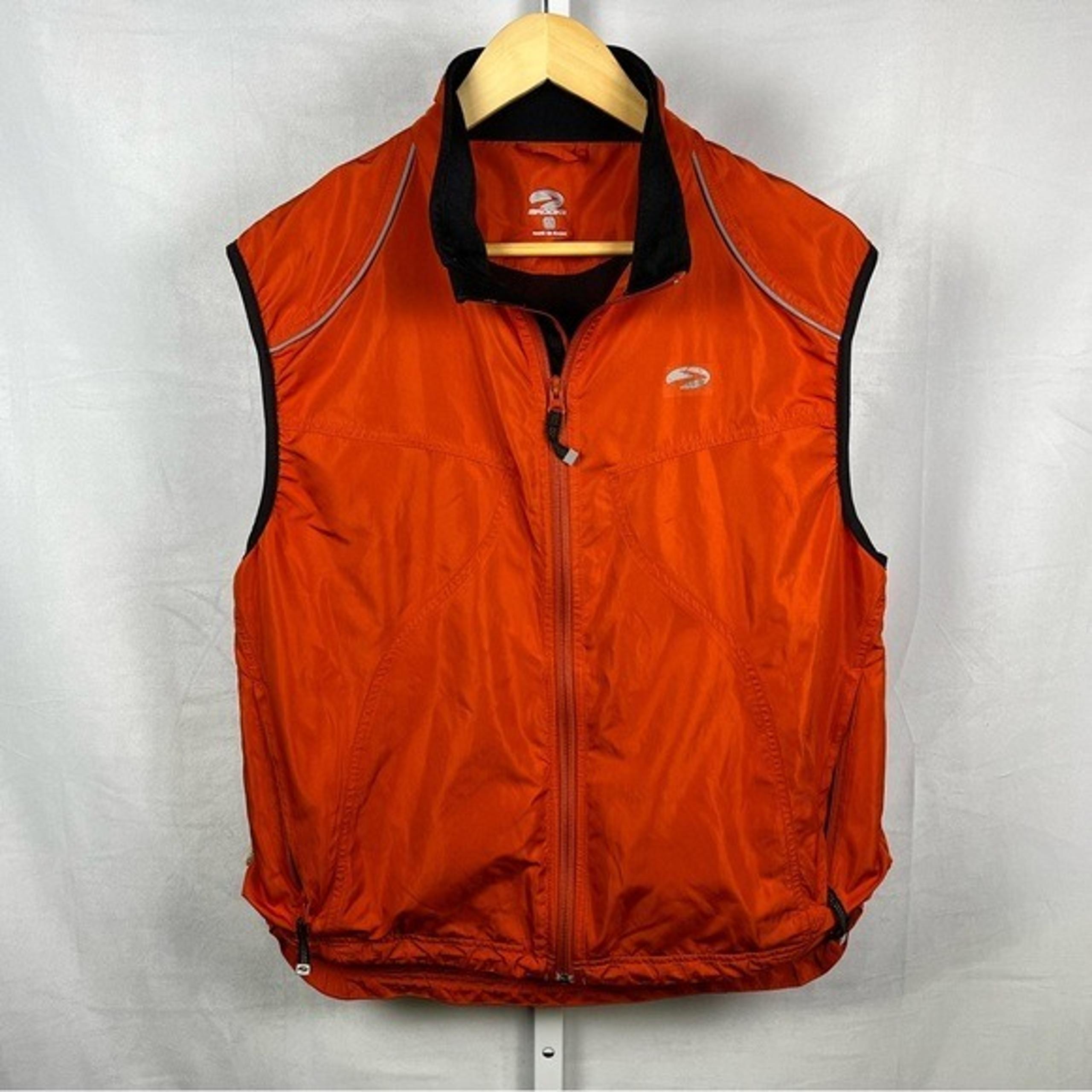 Brooks Orange Black Running Reflective Vest Size Medium Mens Full Zip