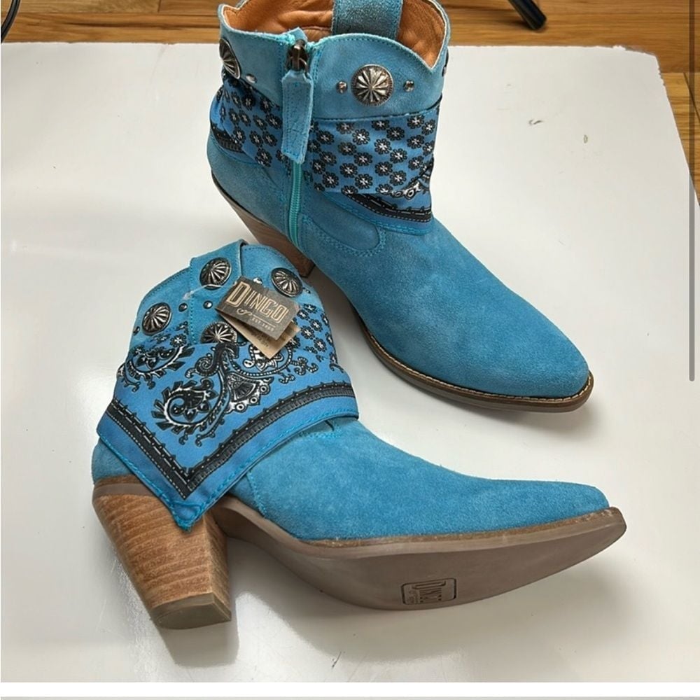 Dingo Bandida Blue Leather Narrow Toe Boot