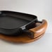 NICE Vintage Richard Nissen Denmark Cast Iron Grill Pan Platter Wood Tray Cradle
