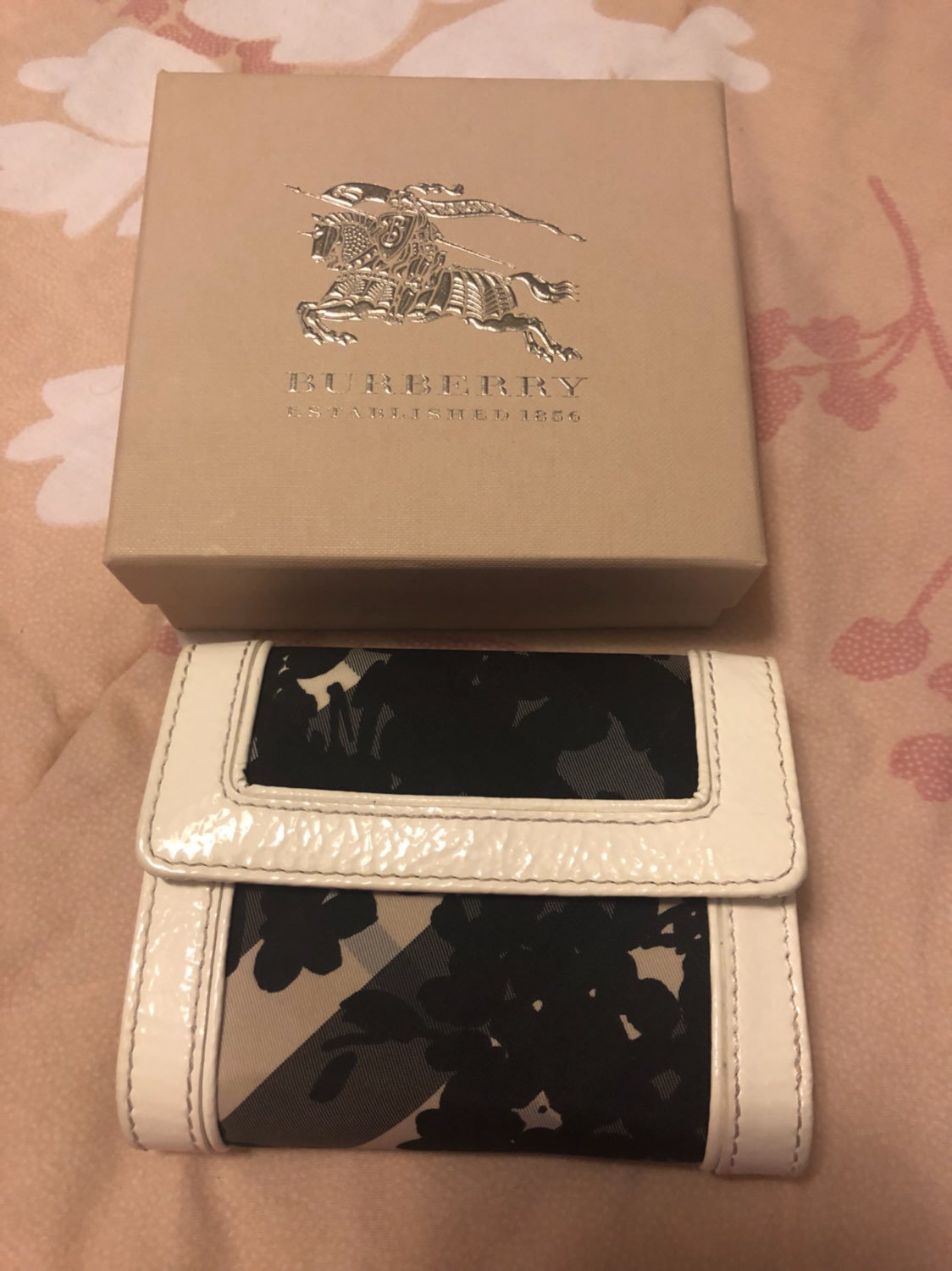 burberry wallet