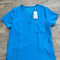 NWT Figs Extreme Blue Catarina - One Pocket Scrub Top