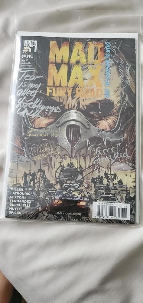 MAD MAD FURY ROAD COMIC SIGNED BY ORIGINAL ROAD WARRIOR CAST