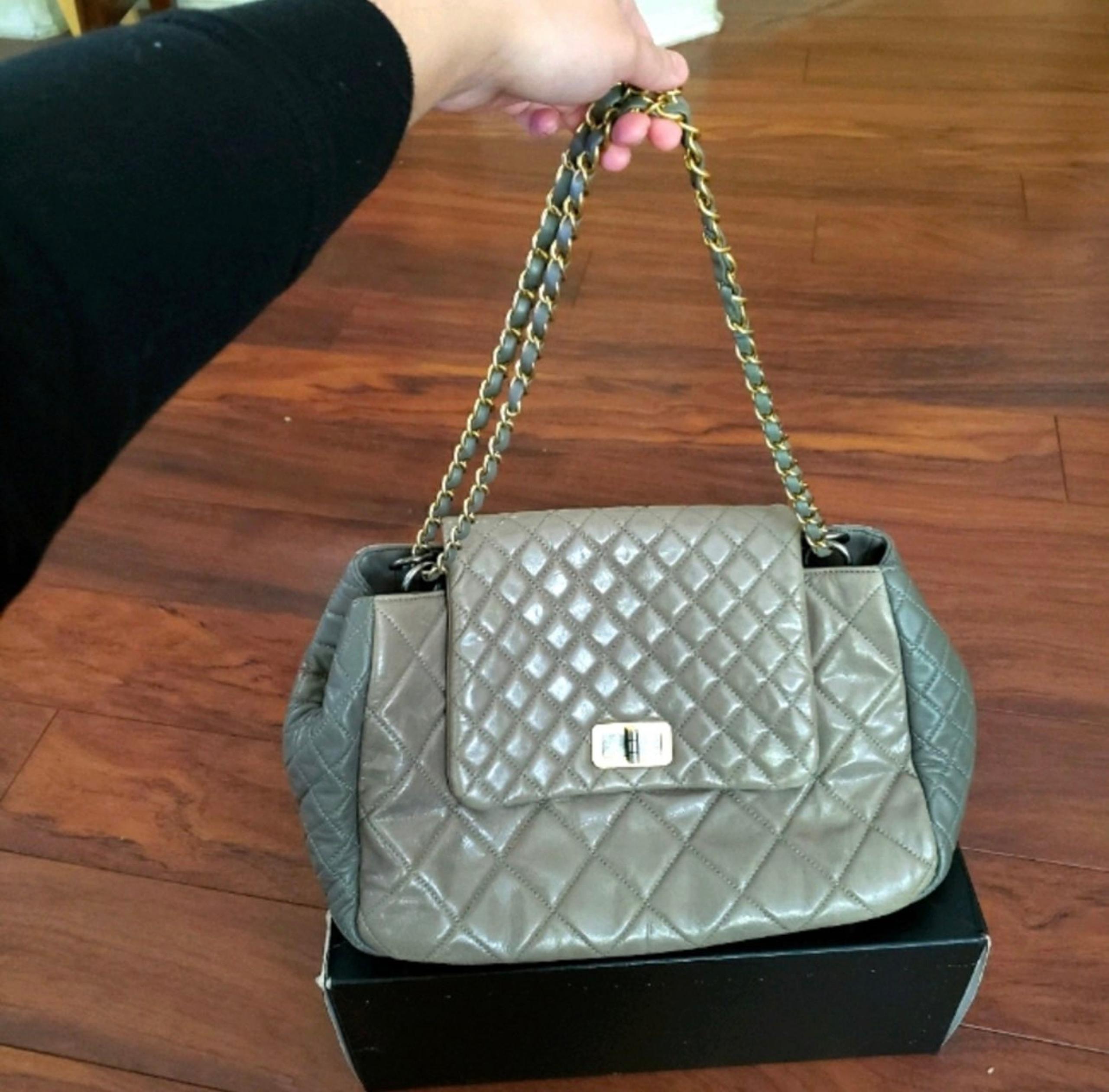 Chanel Gray two toned reissue accordion Shoulder bag