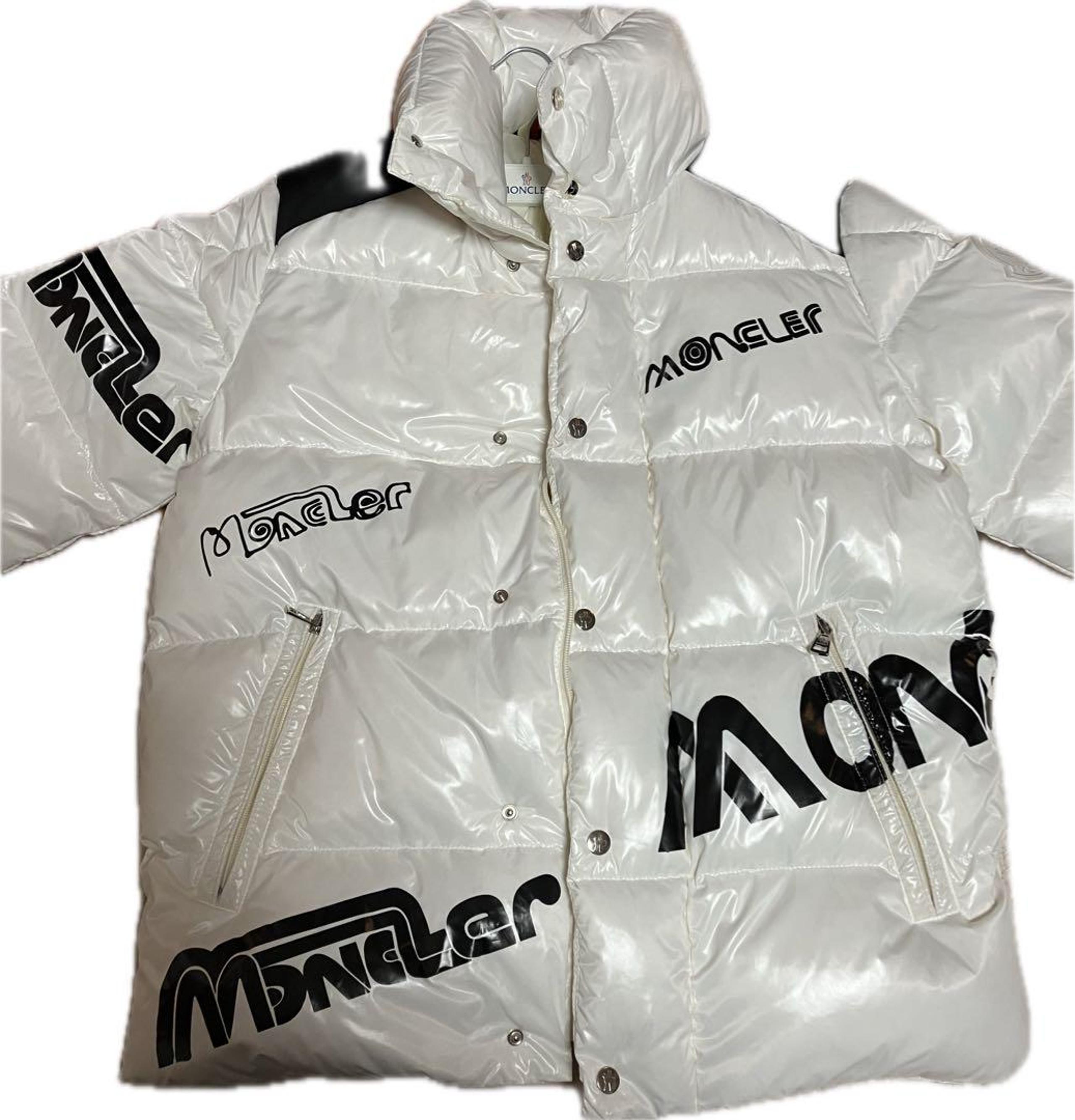 MONCLER MARE GIUBBOTTO Size 3