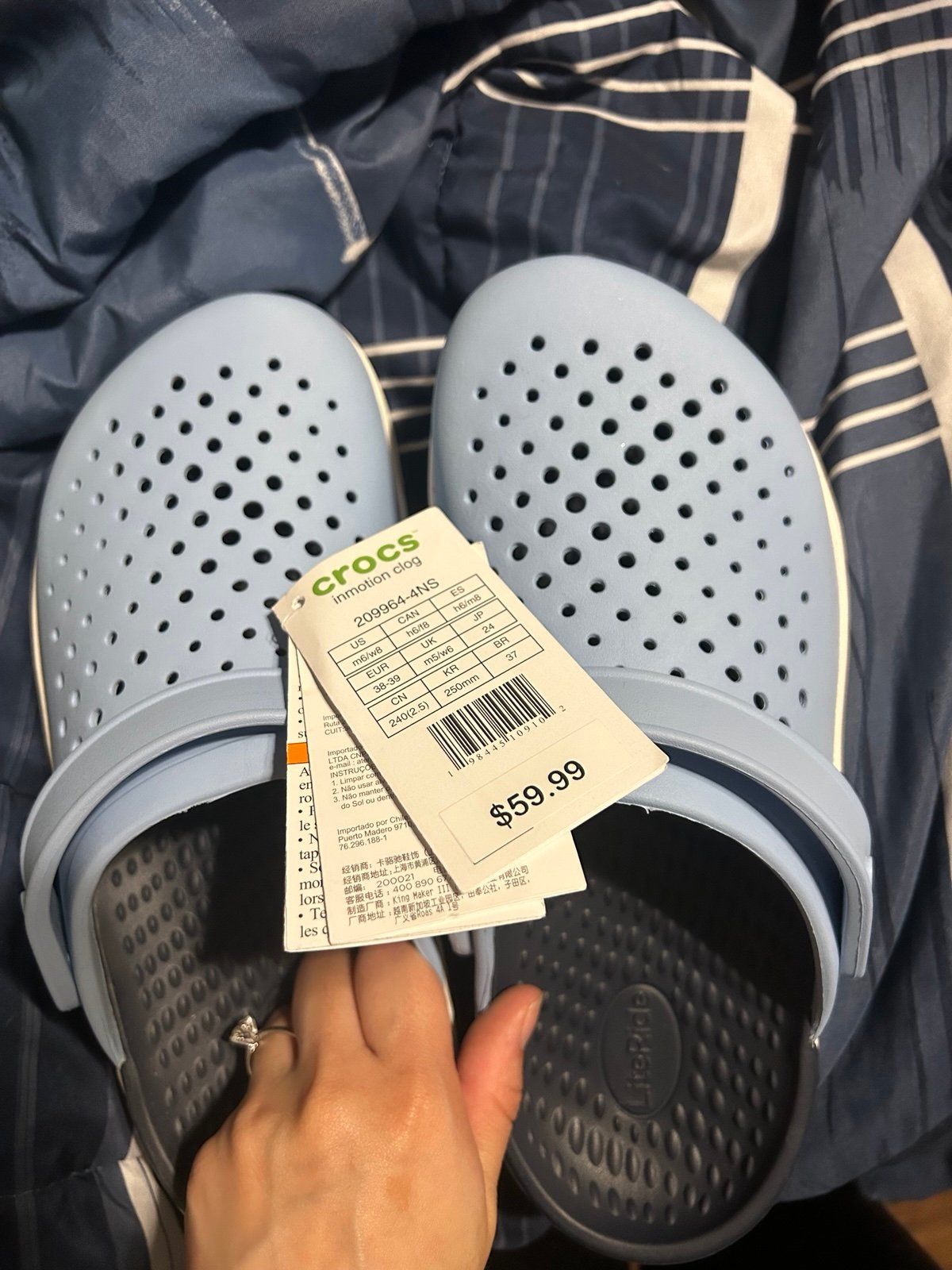 Crocs in motion