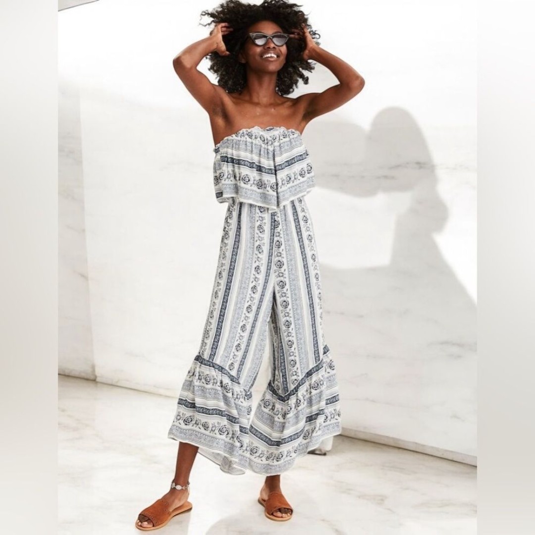 American Eagle AEO Smocked Draped Strapless Tube Top Wide Leg Jumpsuit Sz S Blue