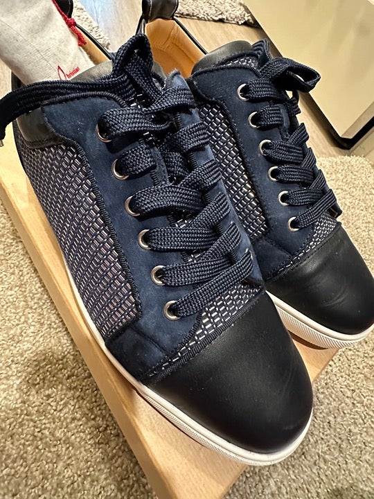red bottom shoes men