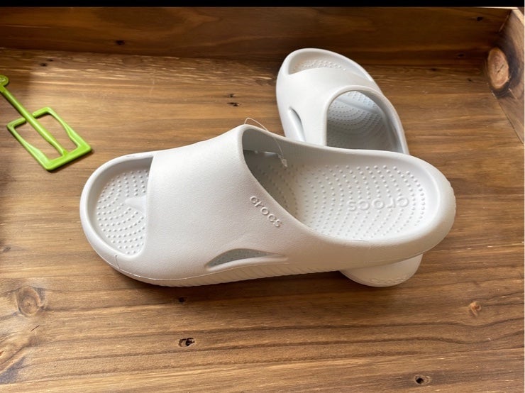 Crocs Contemporary Shoes | Mercari