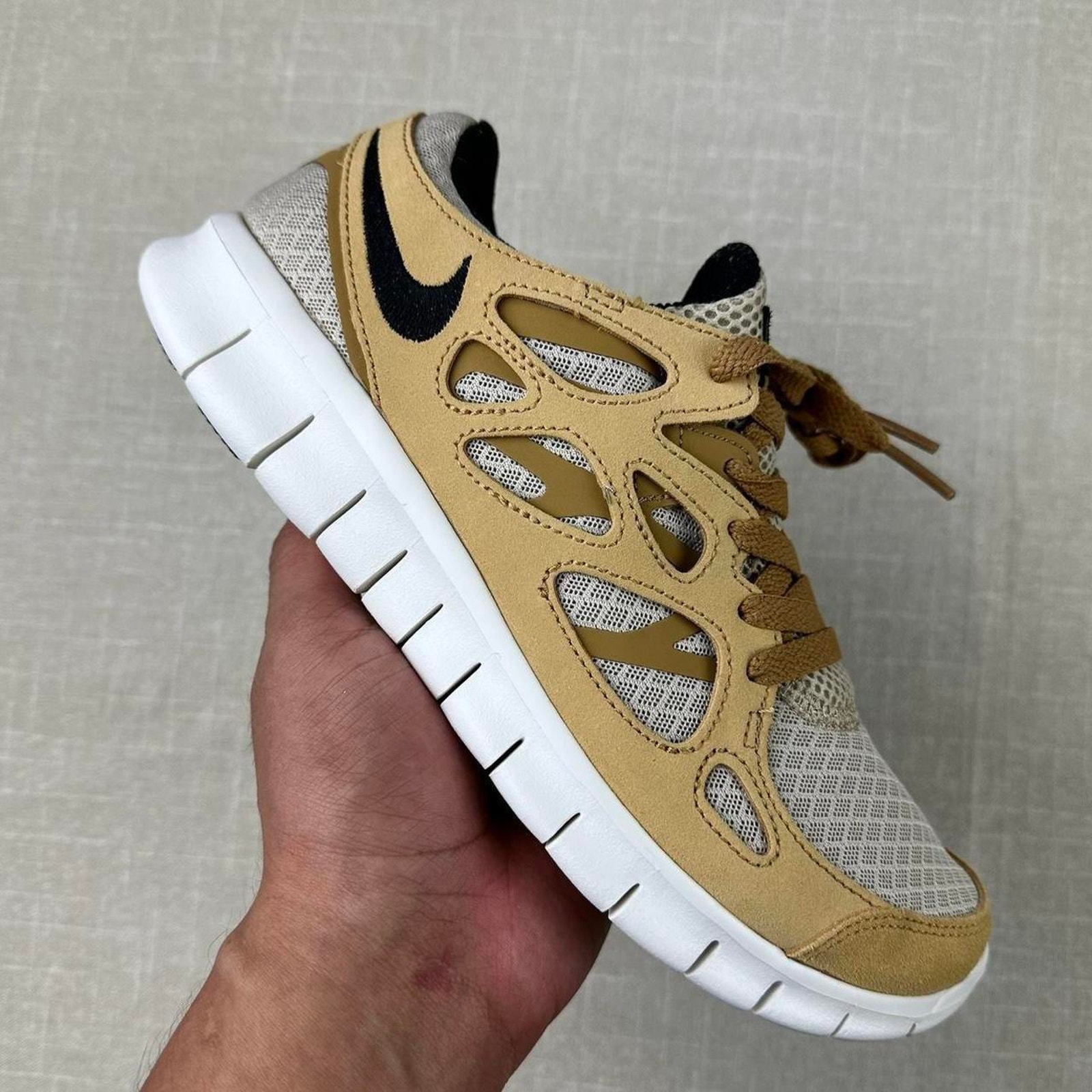 2021 Nike Free Run 2 “Beige Women 7.5