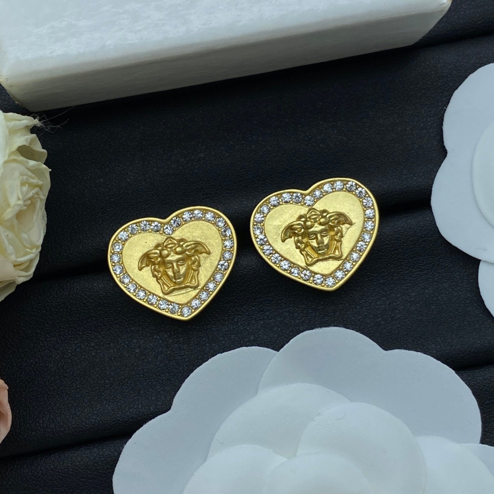 VERSACE Heart Shape Diamonds Earrings