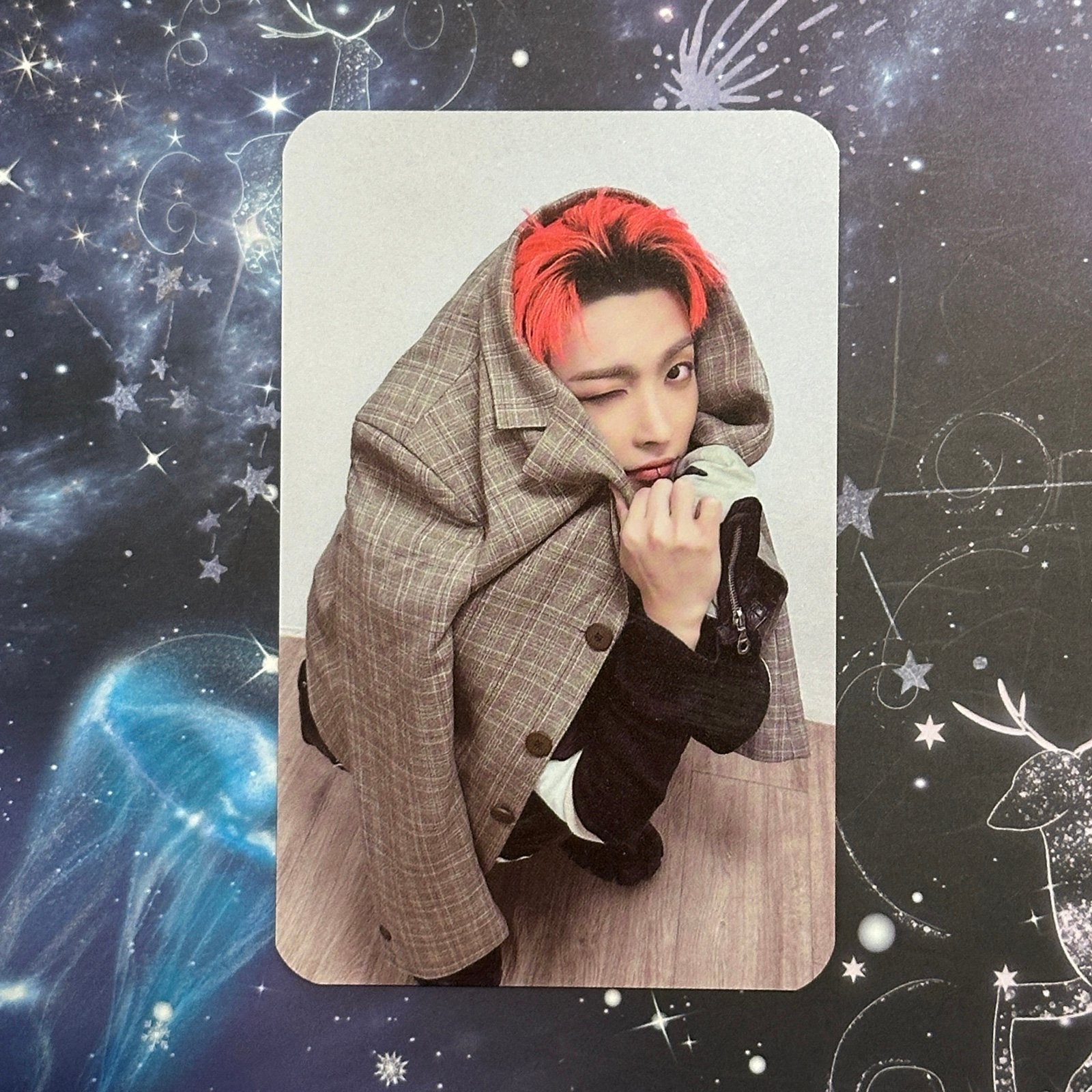 ATEEZ Outlaw Platform Version Type C Jacket Hongjoong ATEEZ Outlaw Platform Version Type C Jacket Hongjoong