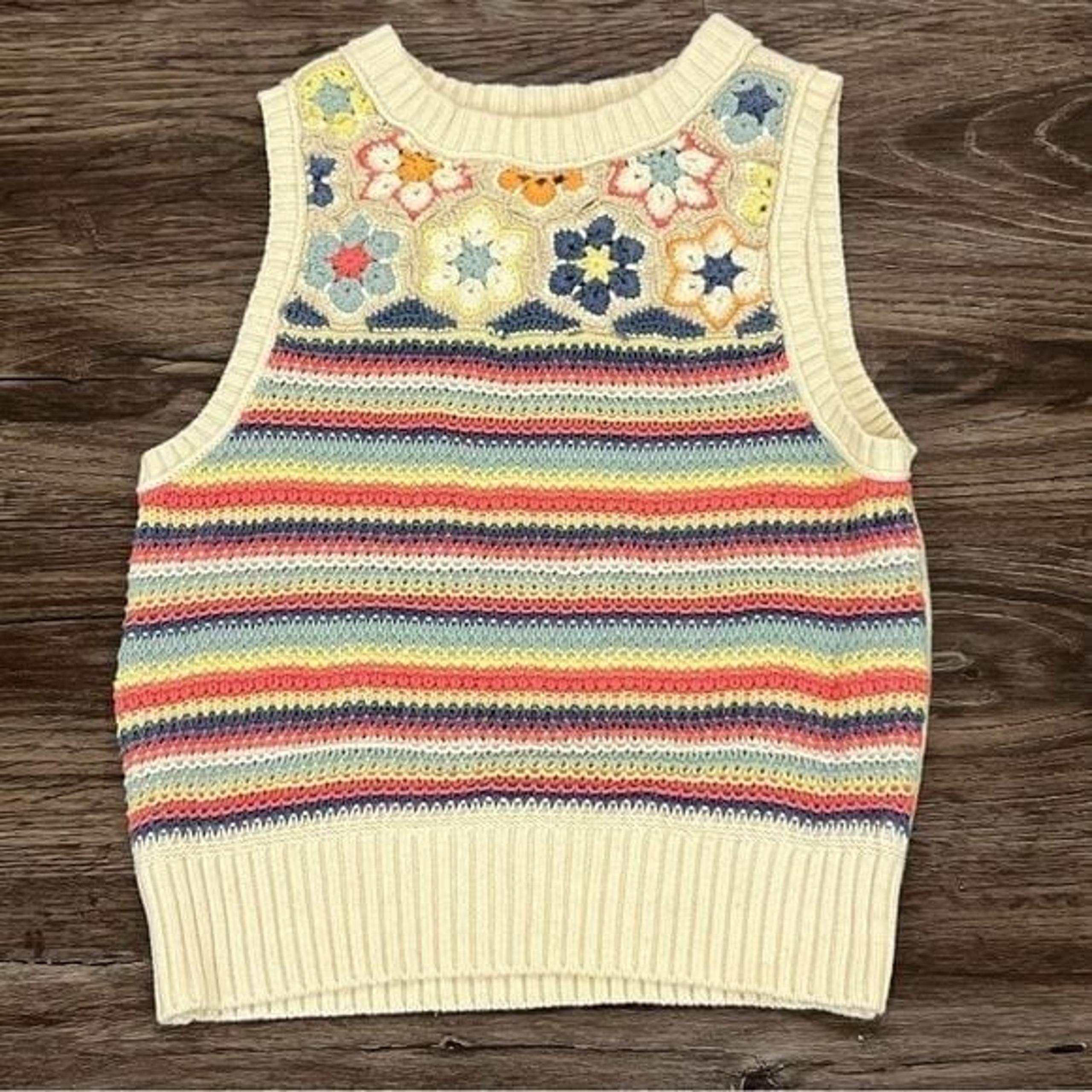 American Eagle Crochet Sweater Vest Women Size XS New With Tags
