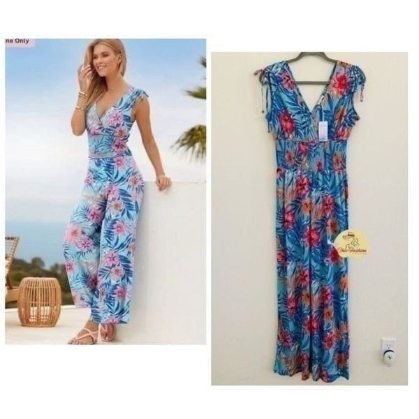 Lascana Jumpsuit bought through Victoria’s Secret Size 4