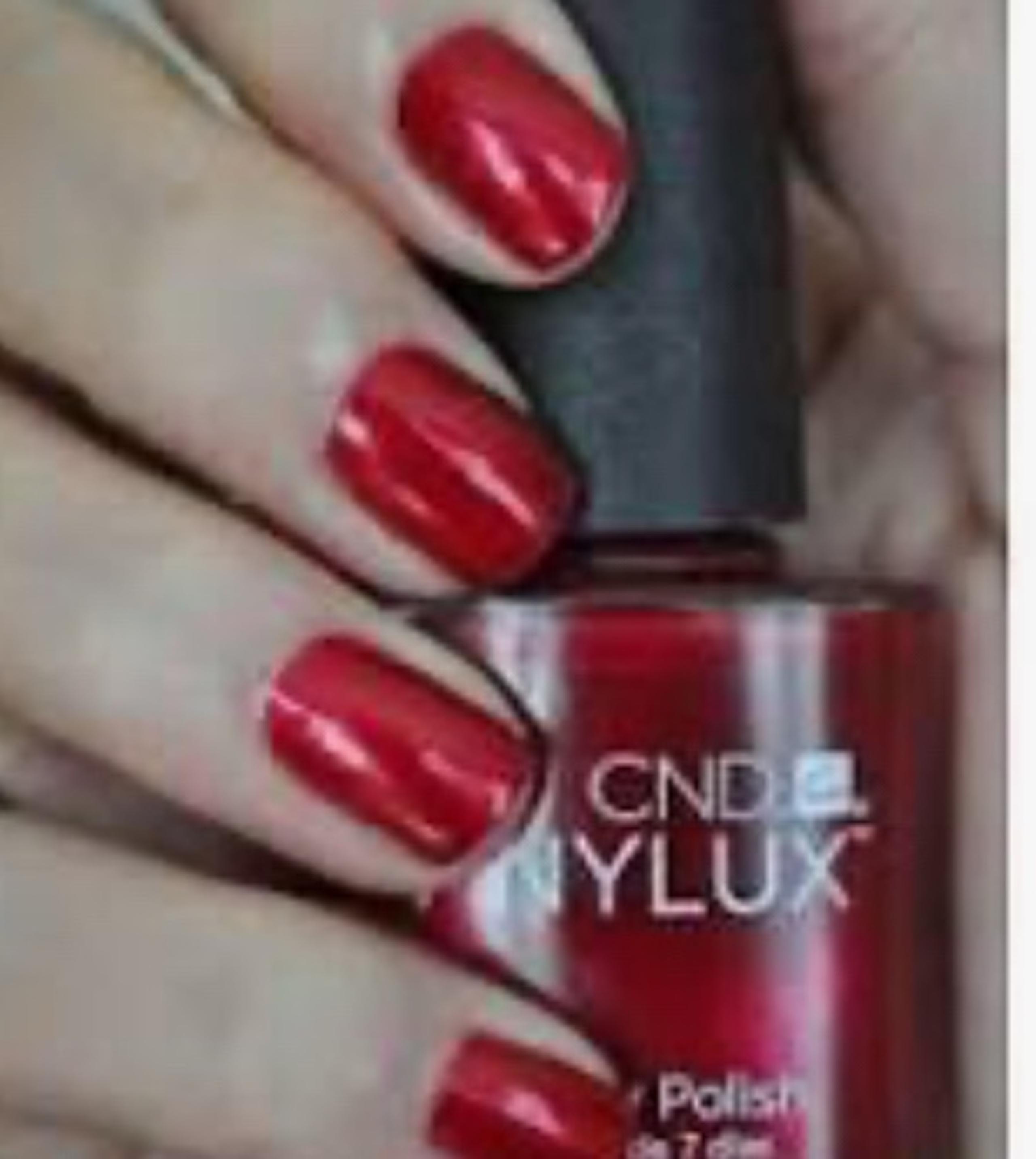 CND Vinylux - Red Baroness - 0.5oz / 15ml Nail Polish