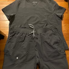 Fabletics Women’s Scrubs Grey Set