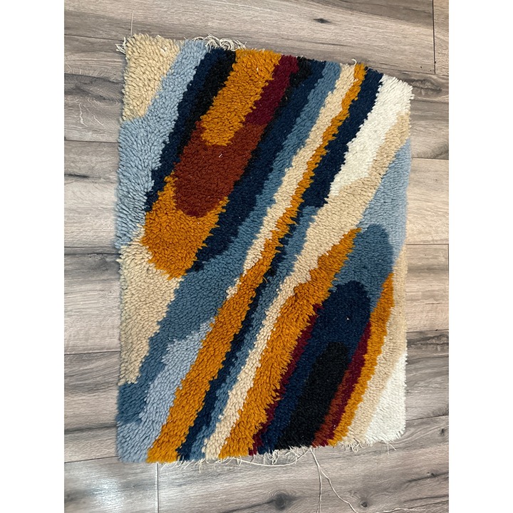 Vintage Hand-Woven Rug Hook Wool Multicolor Abstract Wall Hanging/Rug 22 x 30