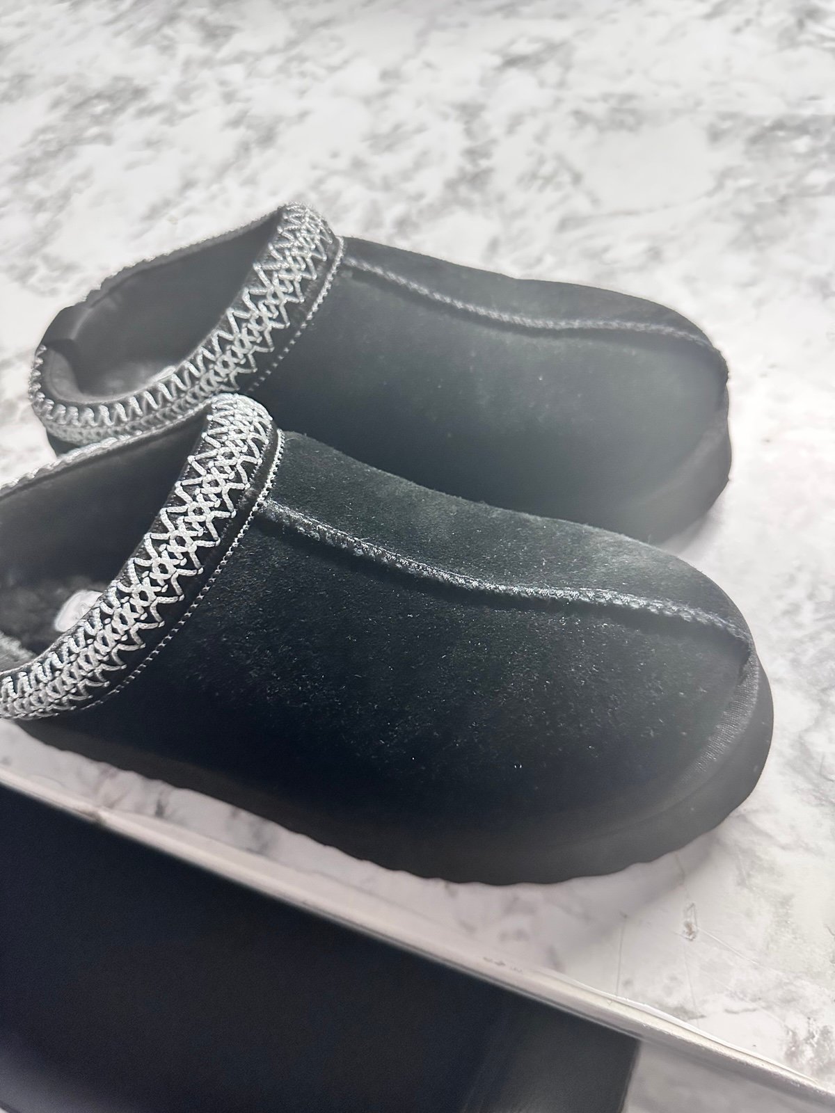 Steve Madden slippers