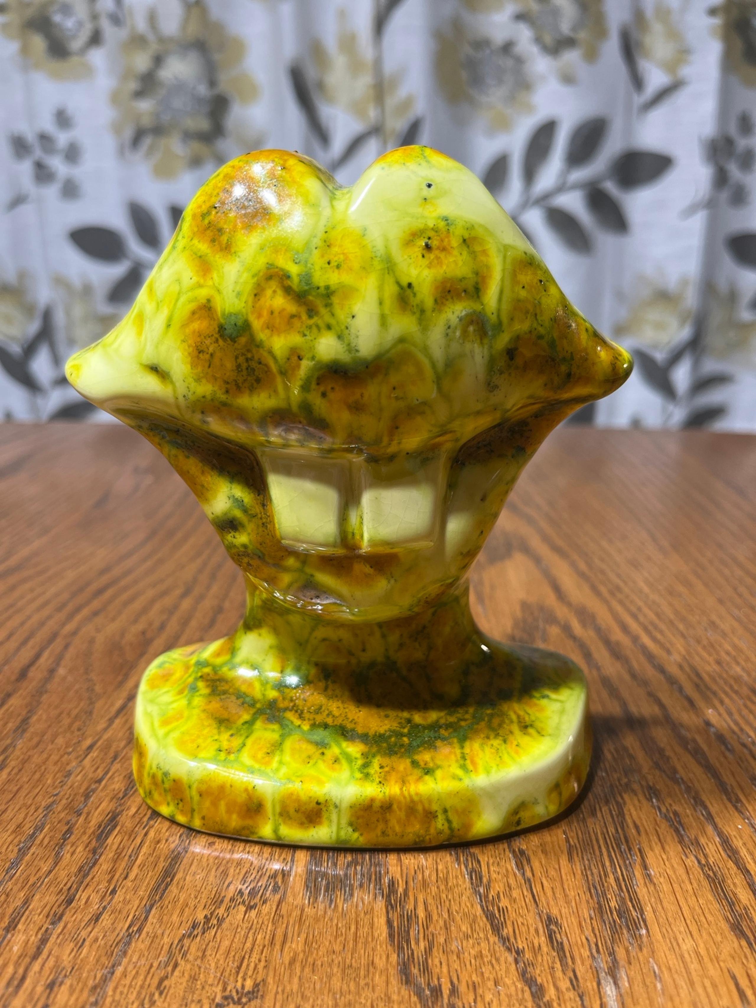 Vintage Ceramic Toothbrush Holder