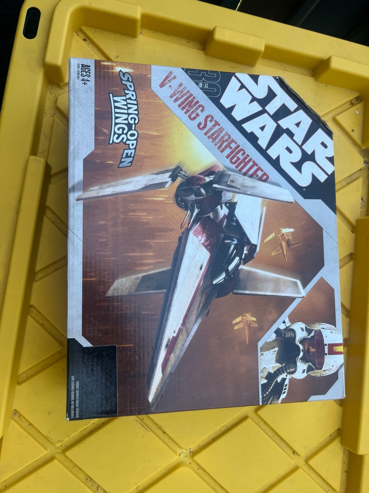 Hasbro Star Wars Revenge of the Sith 2007 30th Anniversary V-Wing Fighter Vehicle