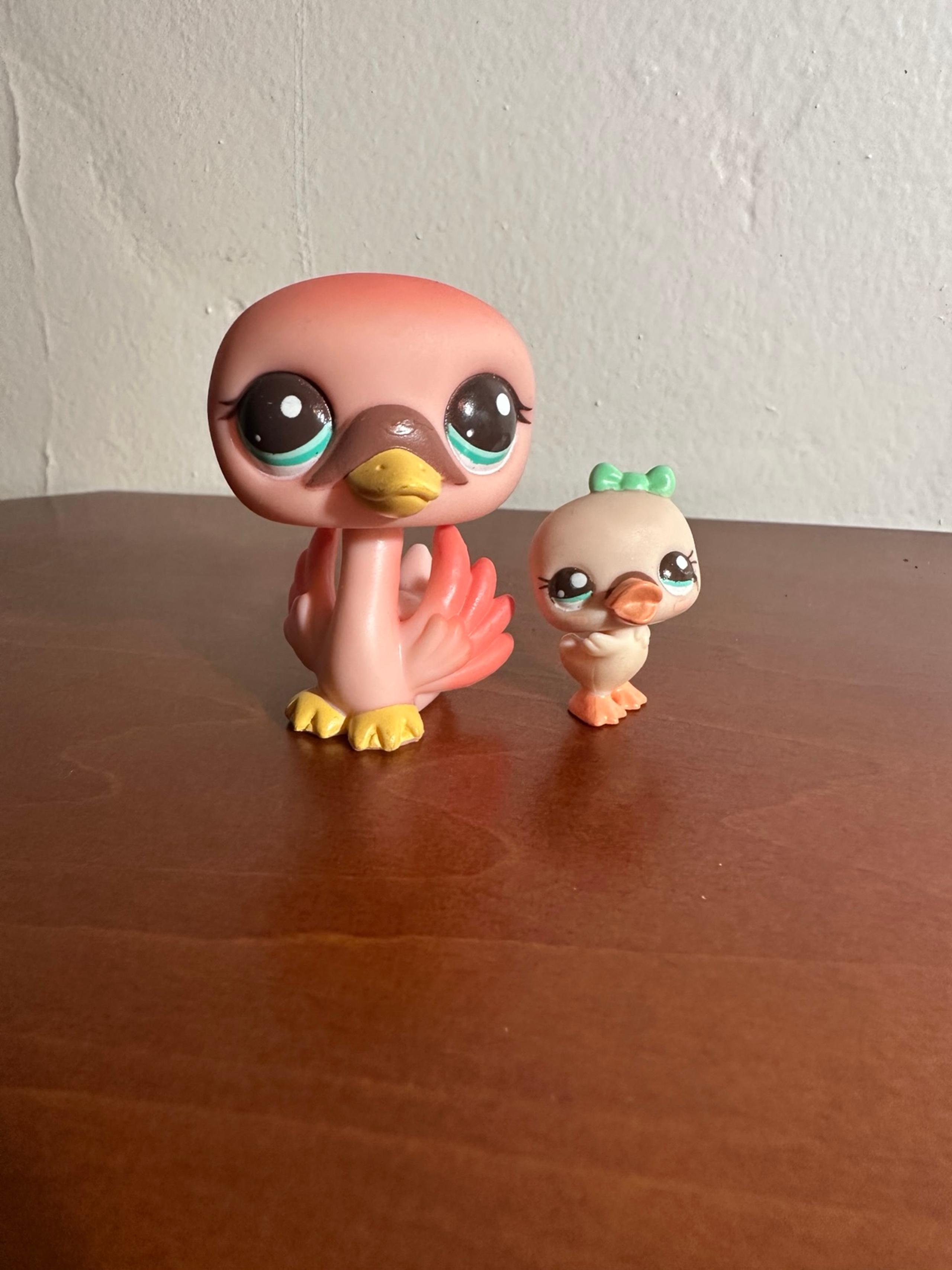 Littlest Pet Shop LPS Cutest Pets Swan #2503 & #2504