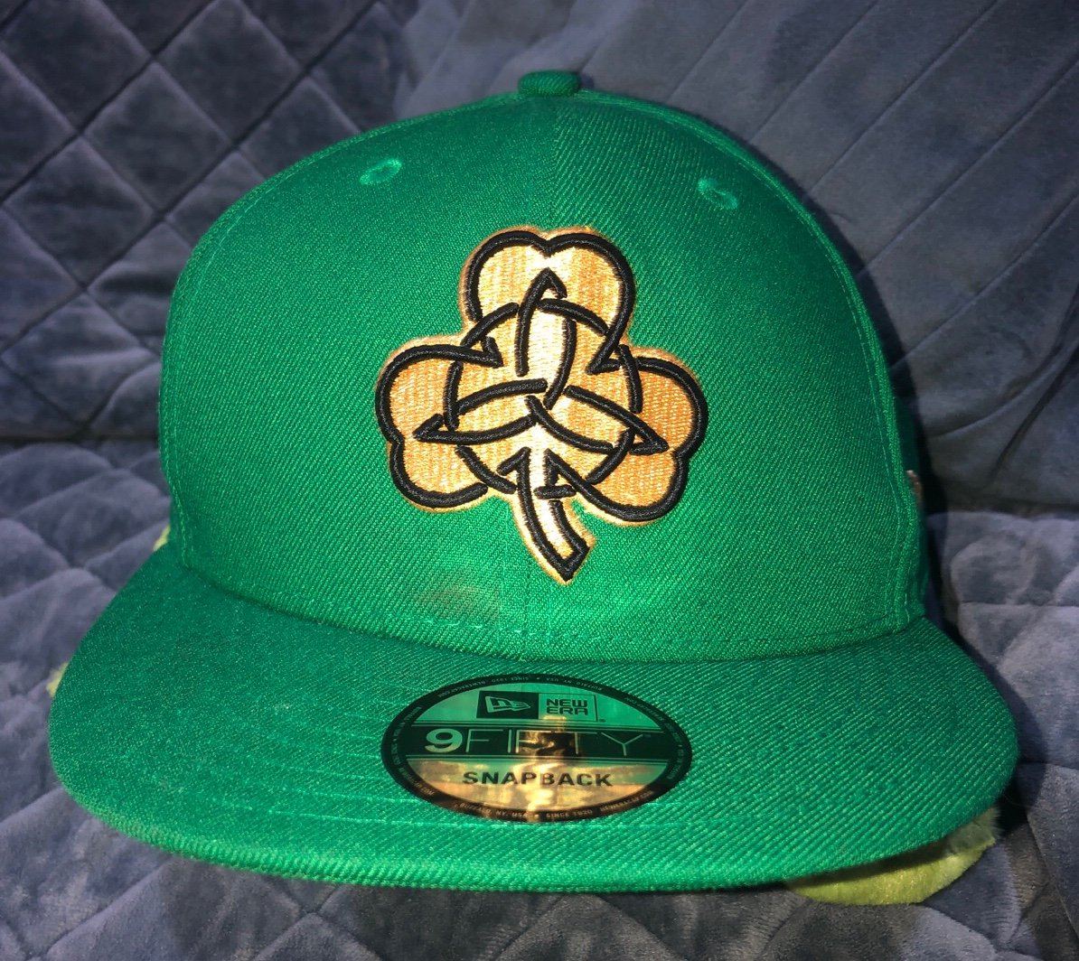 New Era Basketball Snap Back (BOSTON CELTICS)