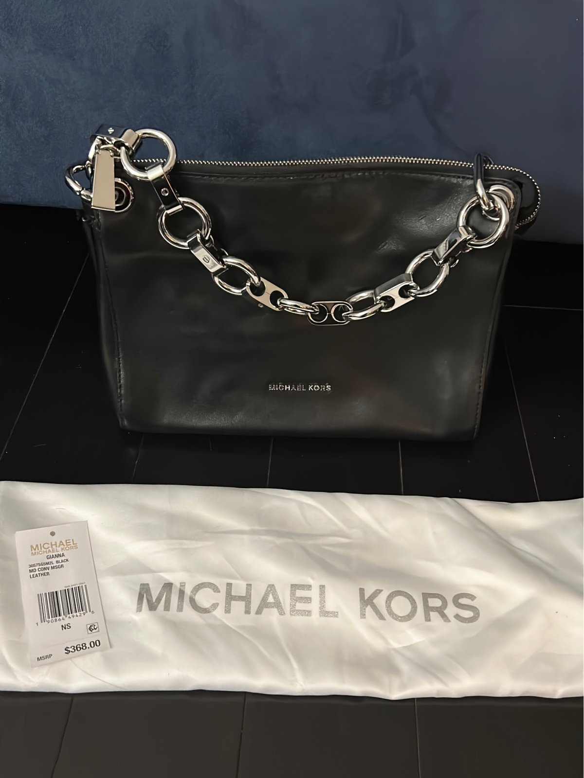 Michael kors purse