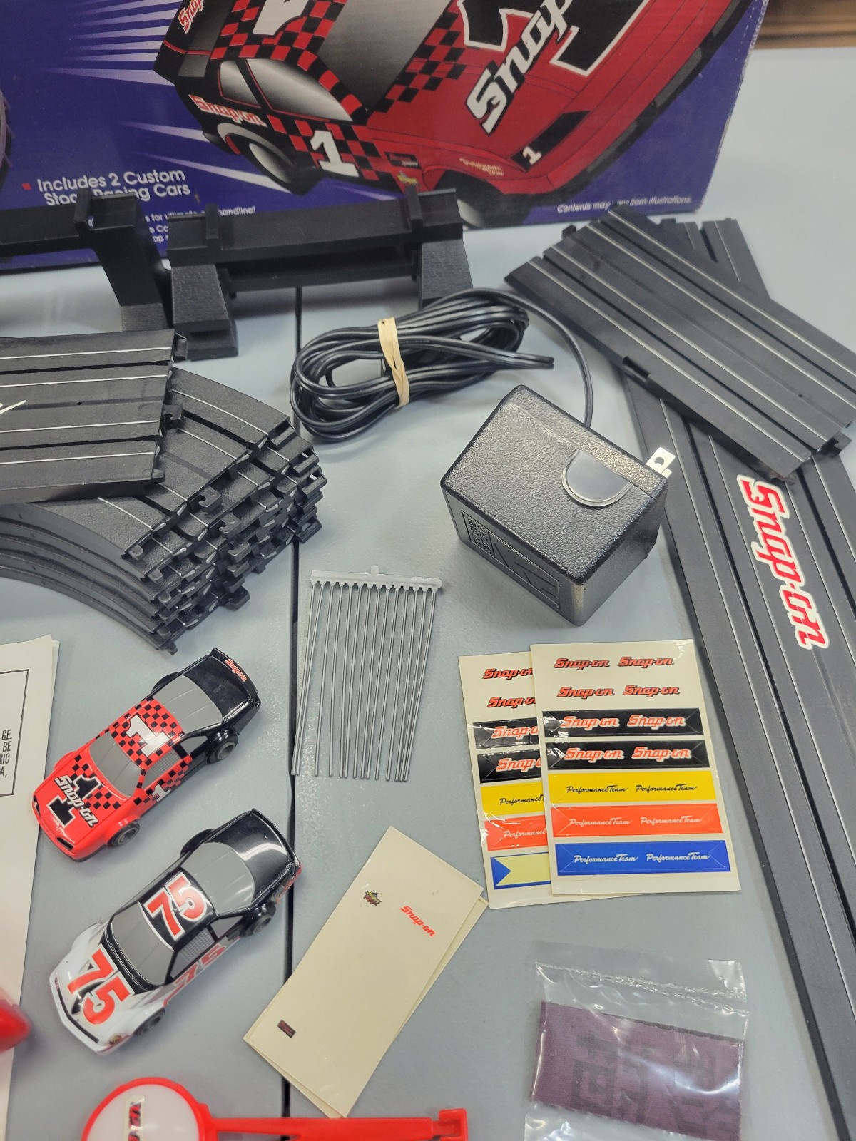 Snap On HO Scale Speedway Electric Race Set