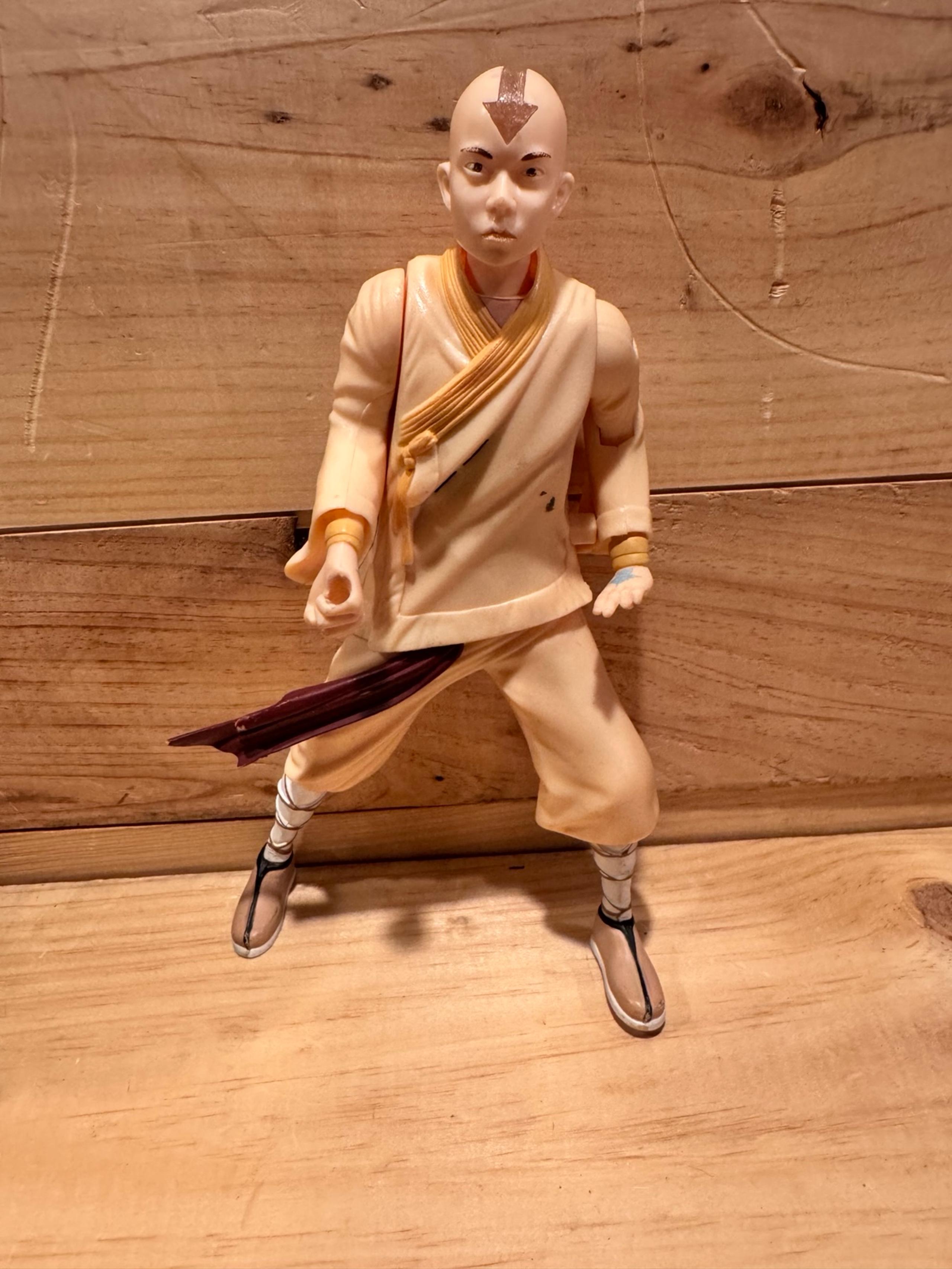 Avatar The Last Airbender Figure Aang Sounds Lights Spin Master 10 Inch
