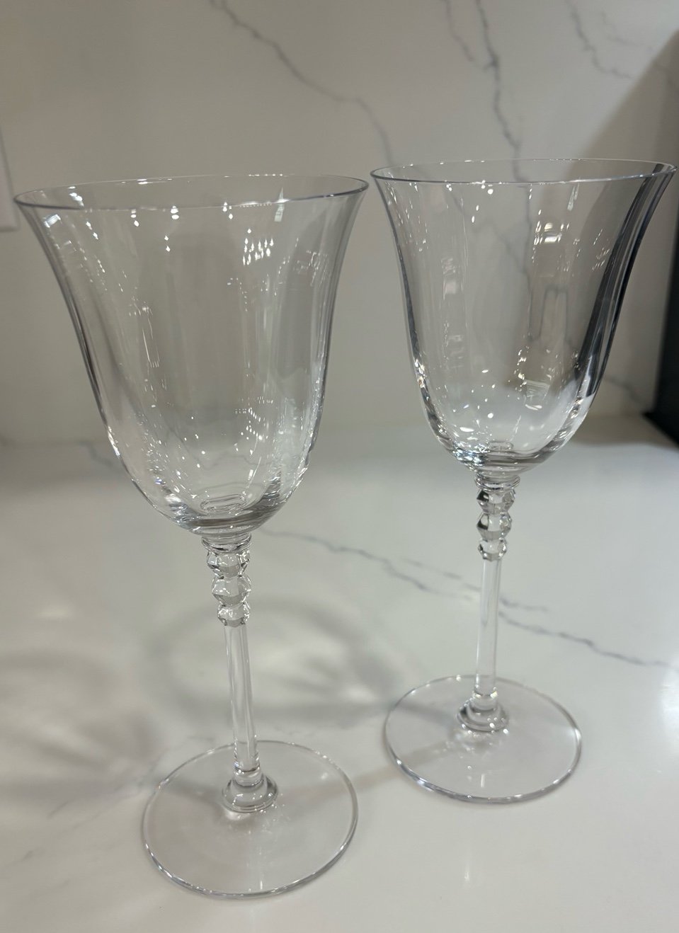 Mikasa Wine Glasses Crystal Sonnet Pattern Stemware-Pair Elegant Timeless