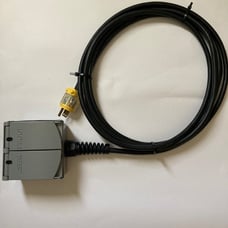 Heavy duty power extension cord .