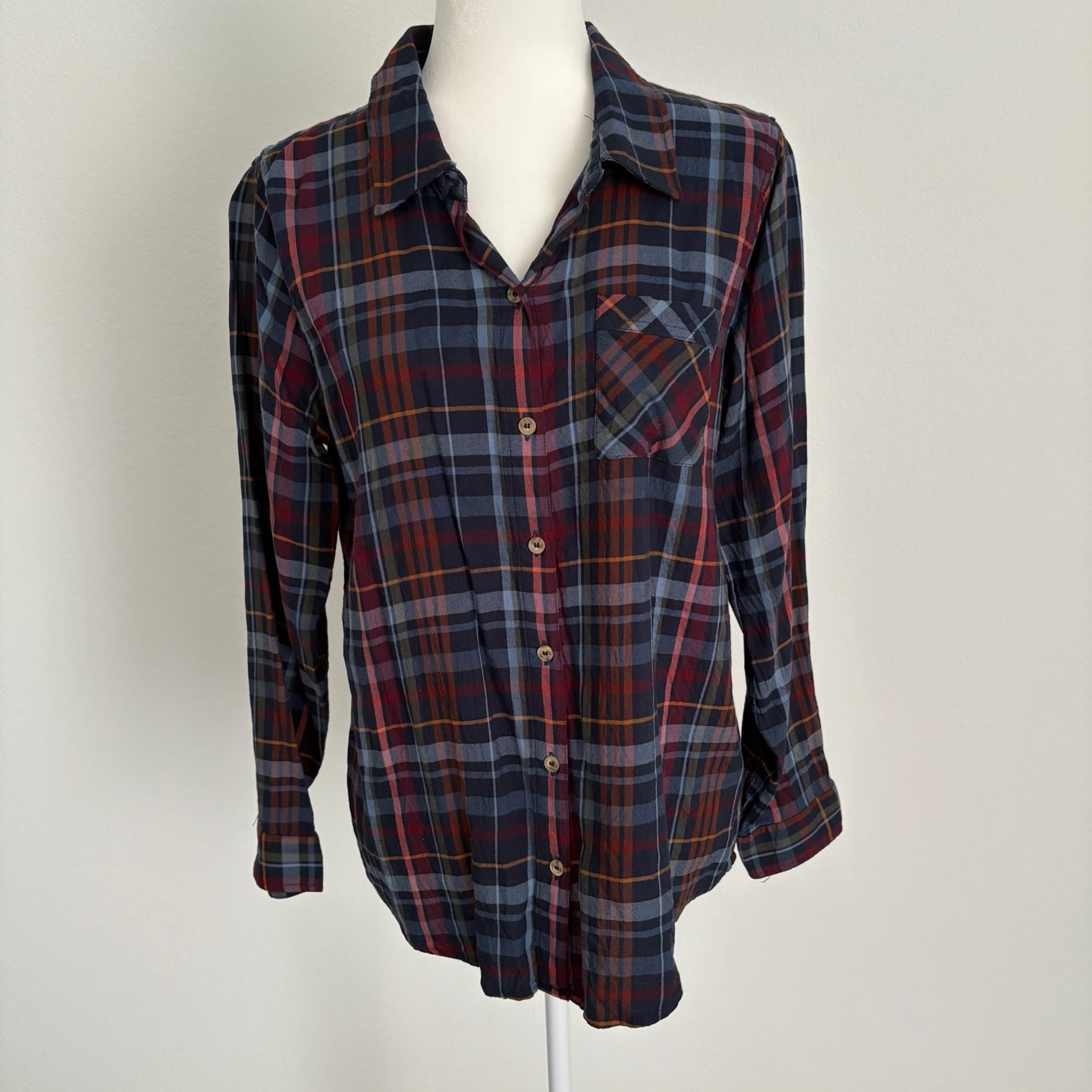 Christopher & Banks Women’s Soft Plaid Button Down Shirt - Size Medium NWOT