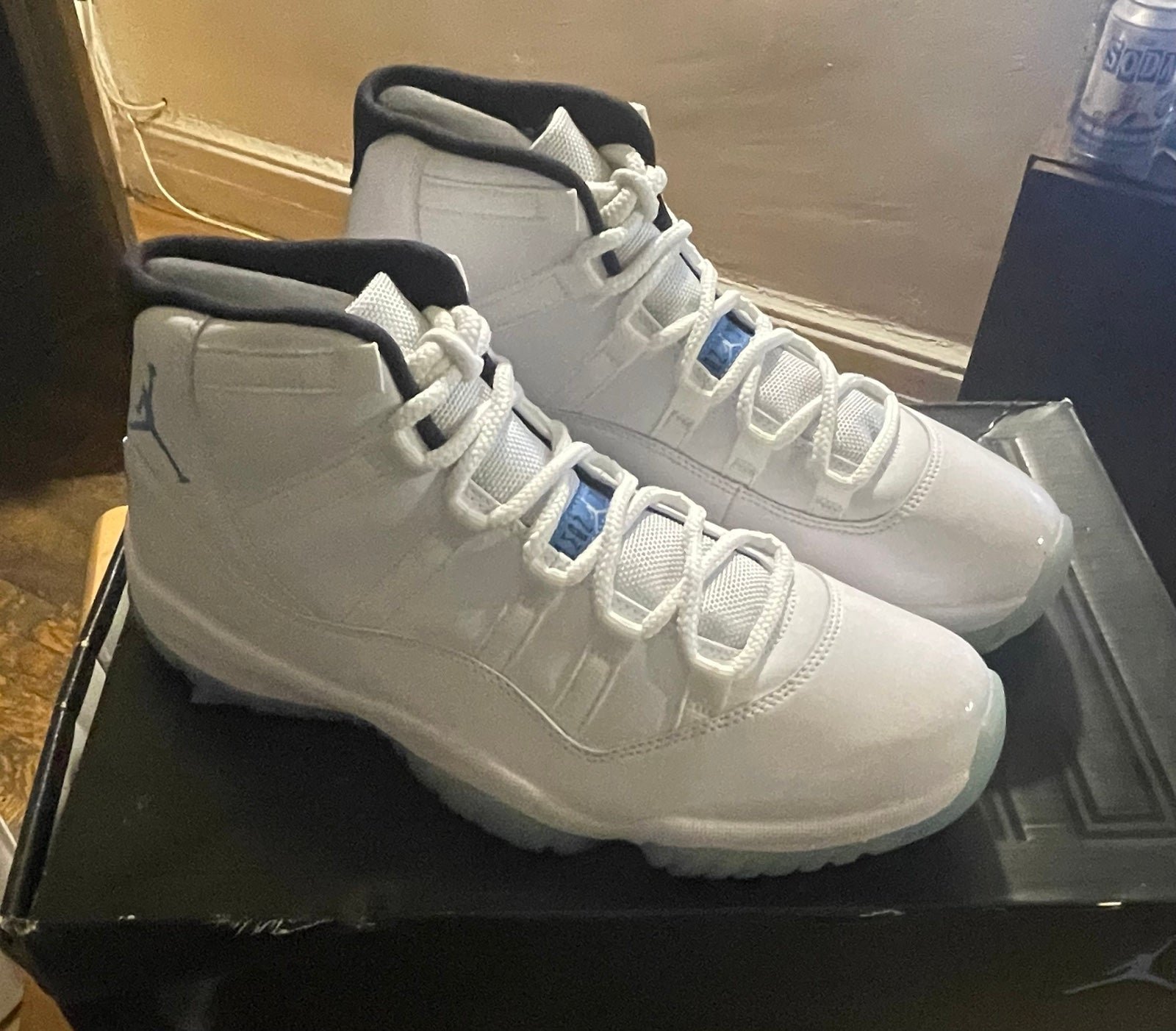 Jordan 11 Legend Blue size 9(M) 2014 Release DS