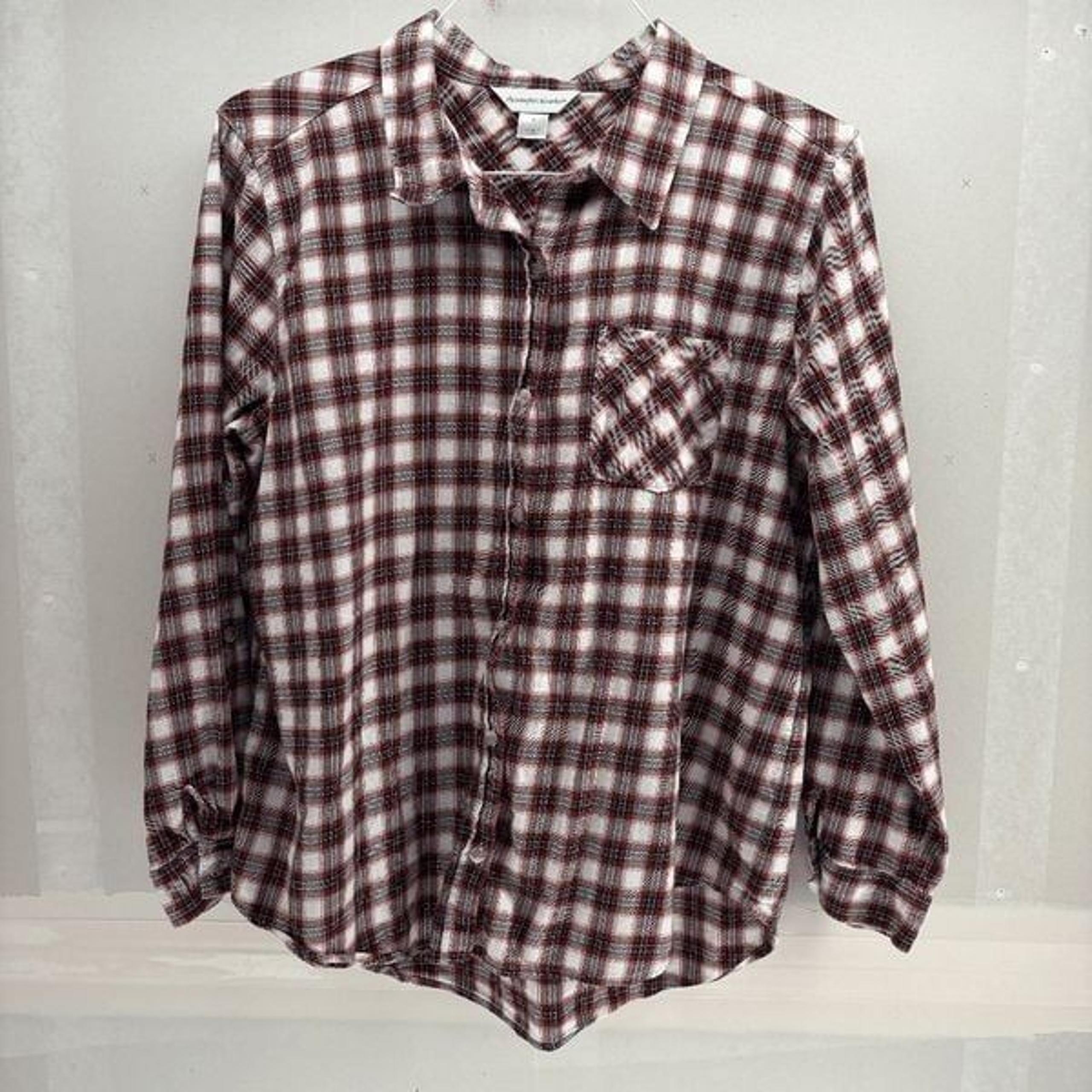 Christopher & Banks Button Down Shirt Women's Red and White Plaid Size XL EUC