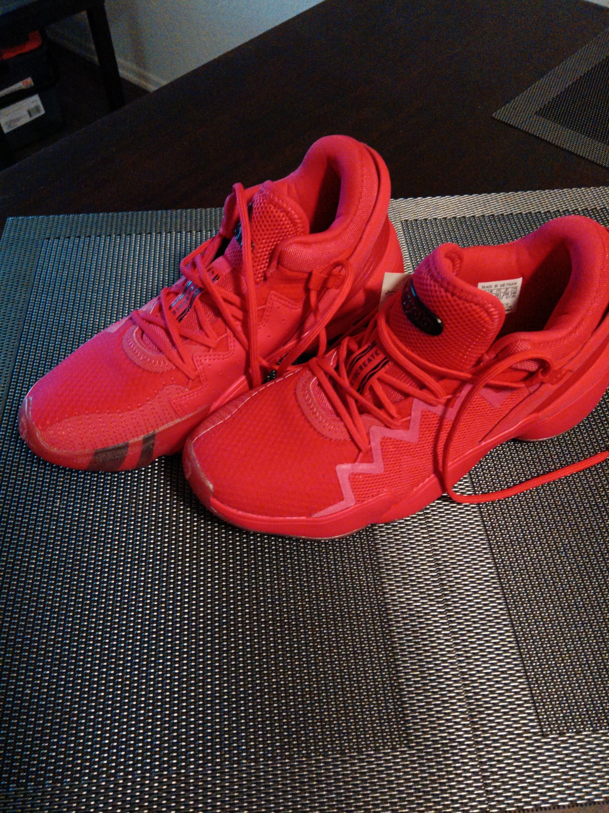 Adidas Crayola edition kids size 6.5