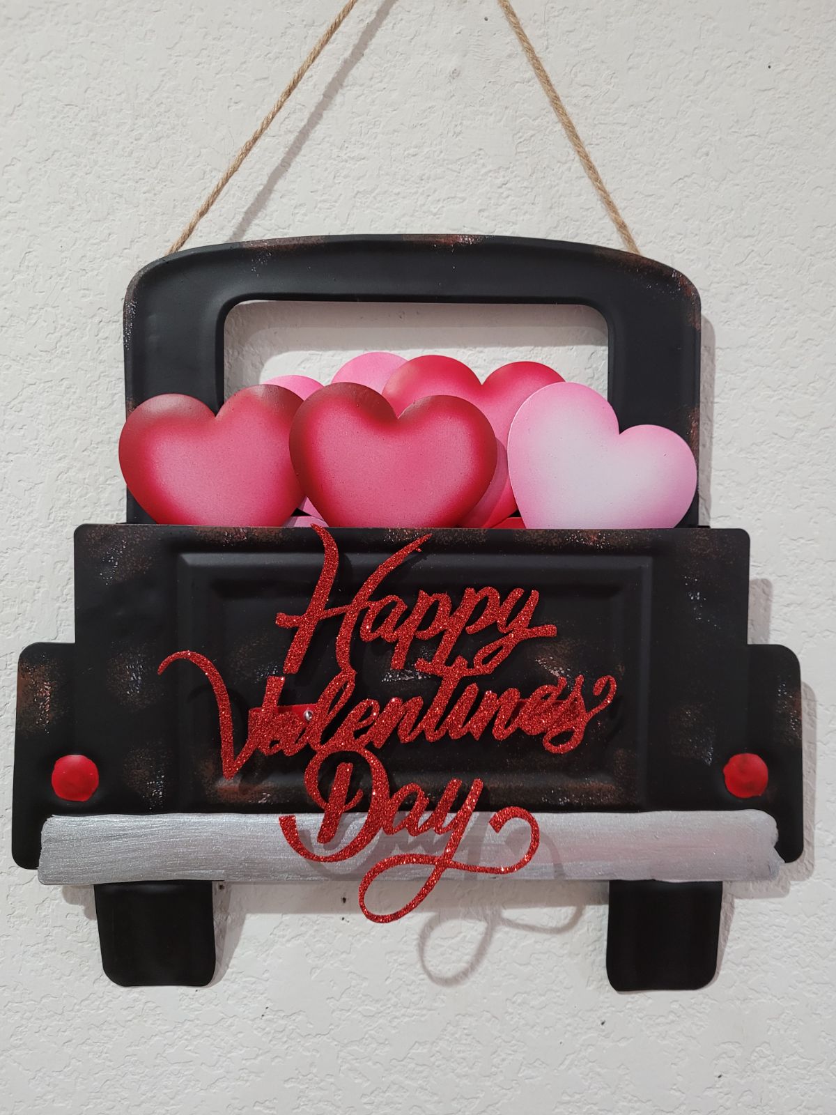 Valentines truck hearts wall sign decor