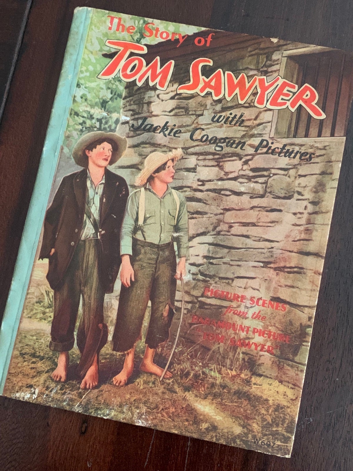 Antique book- Tom Sawyer /Paranount Pictures