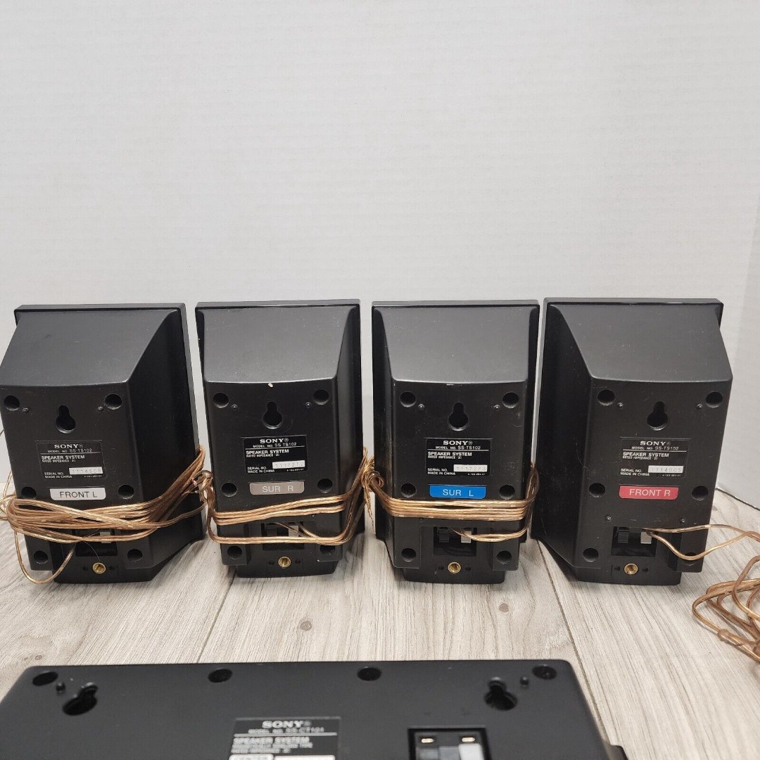 Sony Surround Sound System Set of 5 Speakers SS-TS102 (x4) & SS-CT101 Center - detail