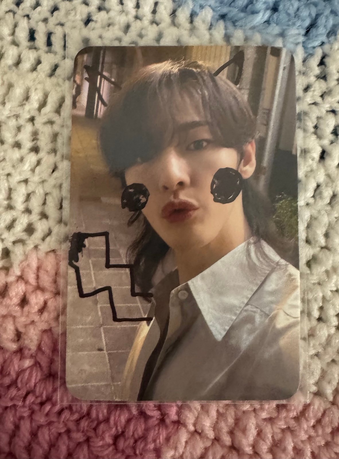 OnlyOneOf KB graffiti Photocard